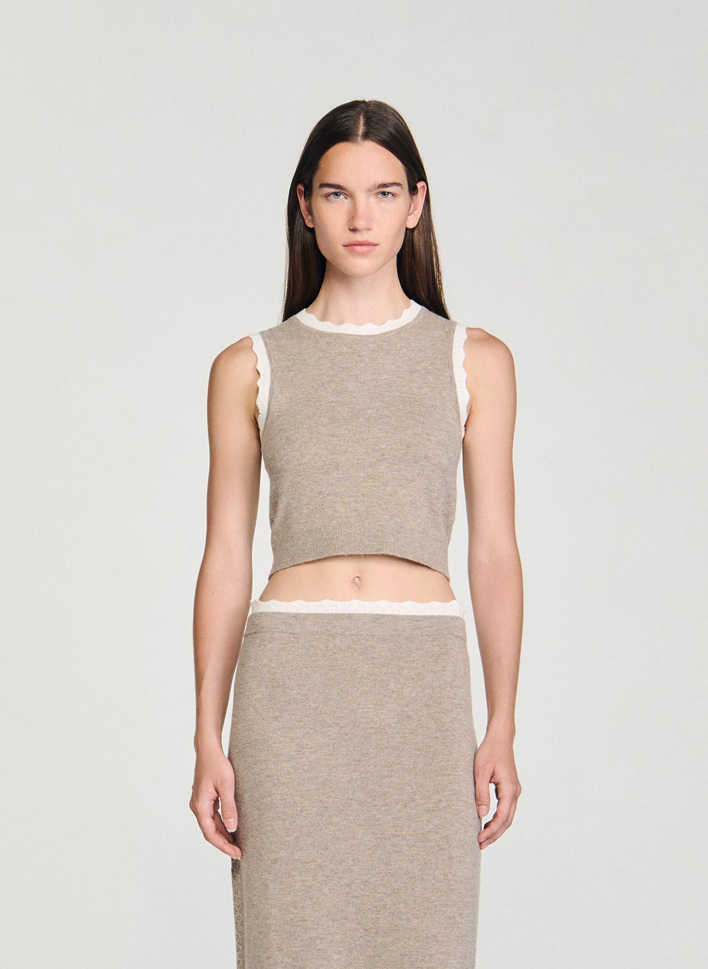 Pull court sans manches en laine mélangée SANDRO Beige