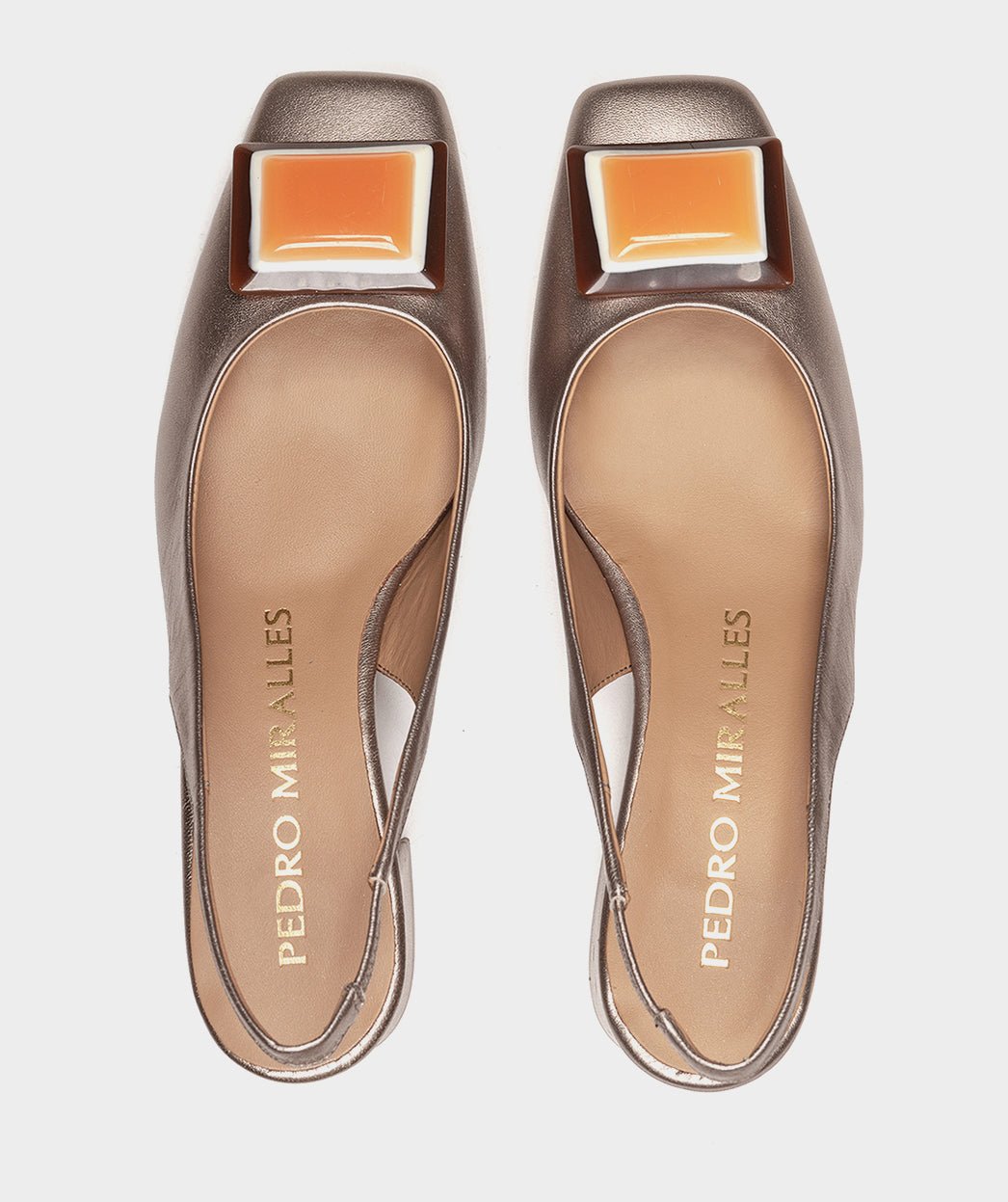 <p>High-heeled peep-toe shoes in smoked metallic leather.</p> PEDRO MIRALLES Golden