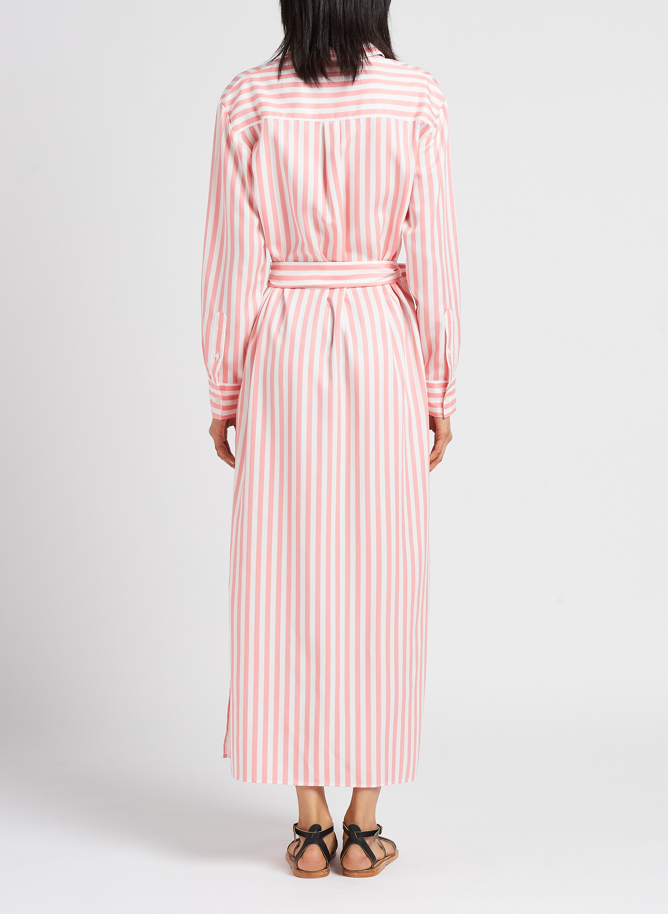 Lange jurk met klassieke kraag en geborduurse tekst'Amour' MAISON LABICHE Roze