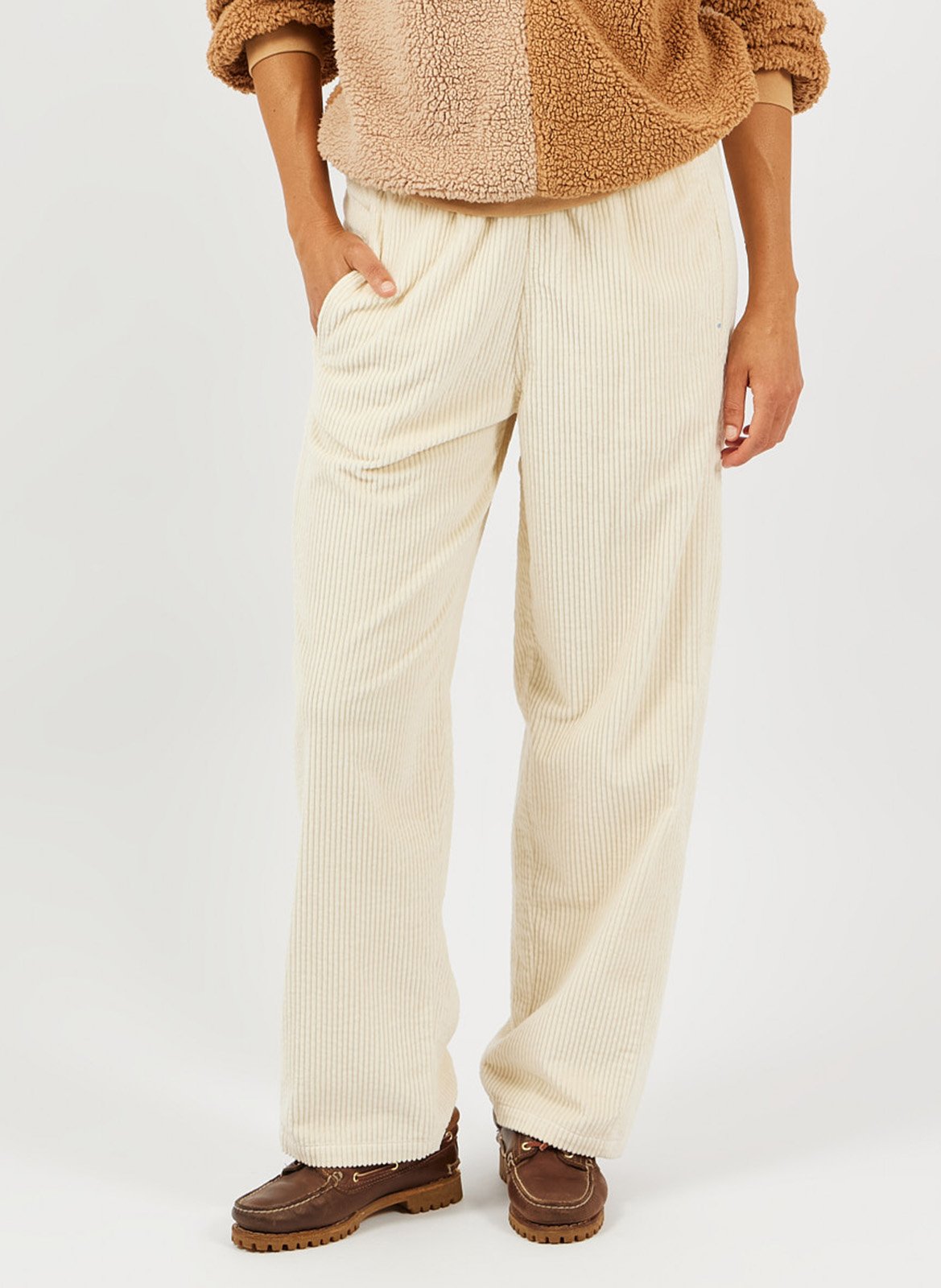 Pantalon droit en velours A.P