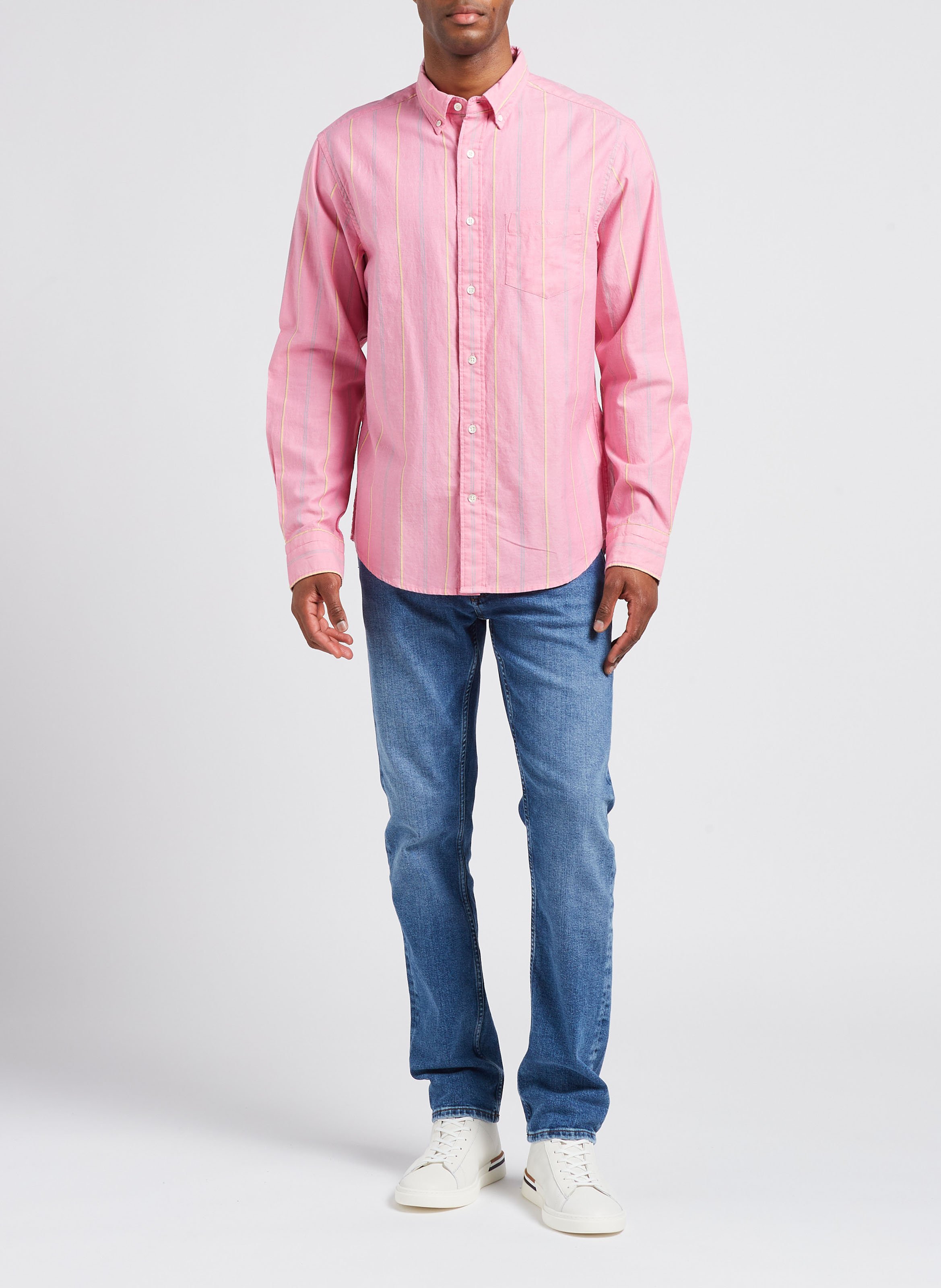 Regular-fit striped cotton shirt with button-down collar GANT Pink