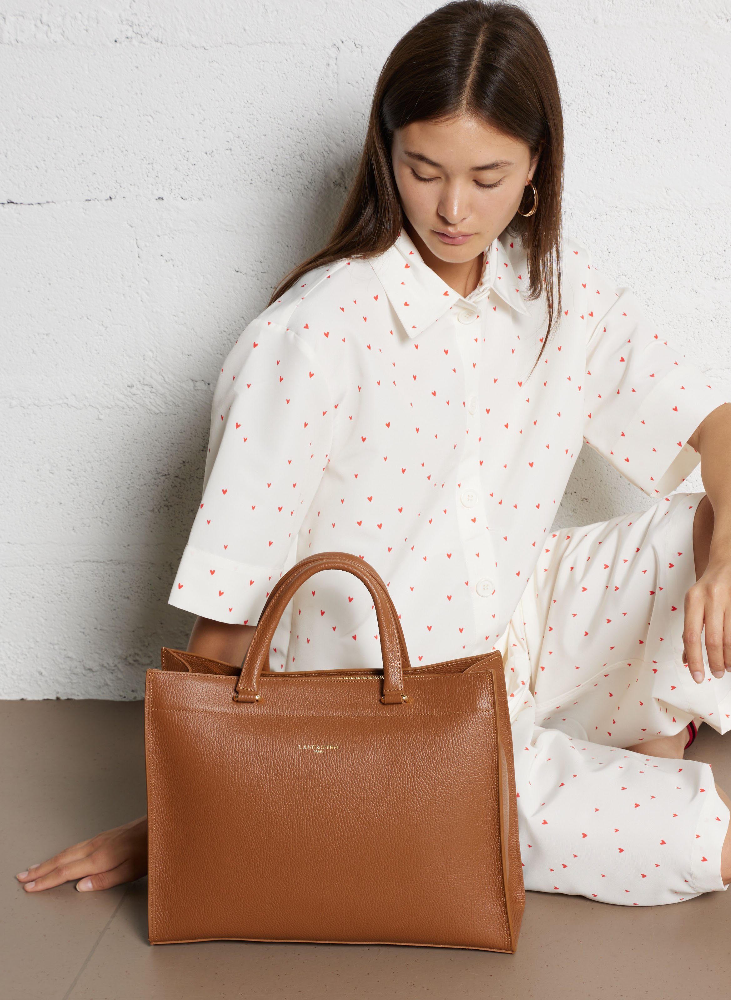 Sac porté main en cuir LANCASTER PARIS Marron