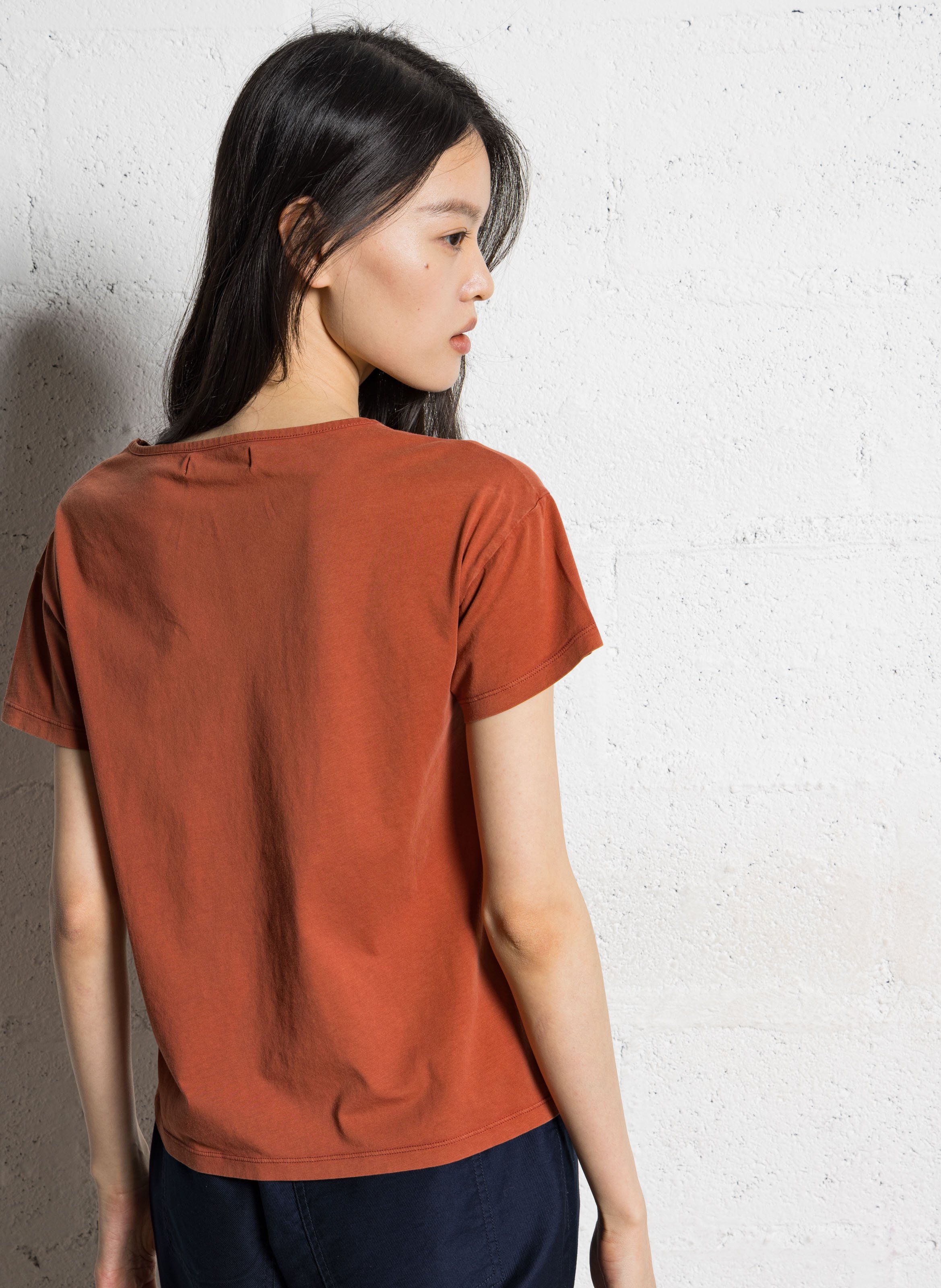 Round neck cotton embroidered t-shirt NICE THINGS Brown