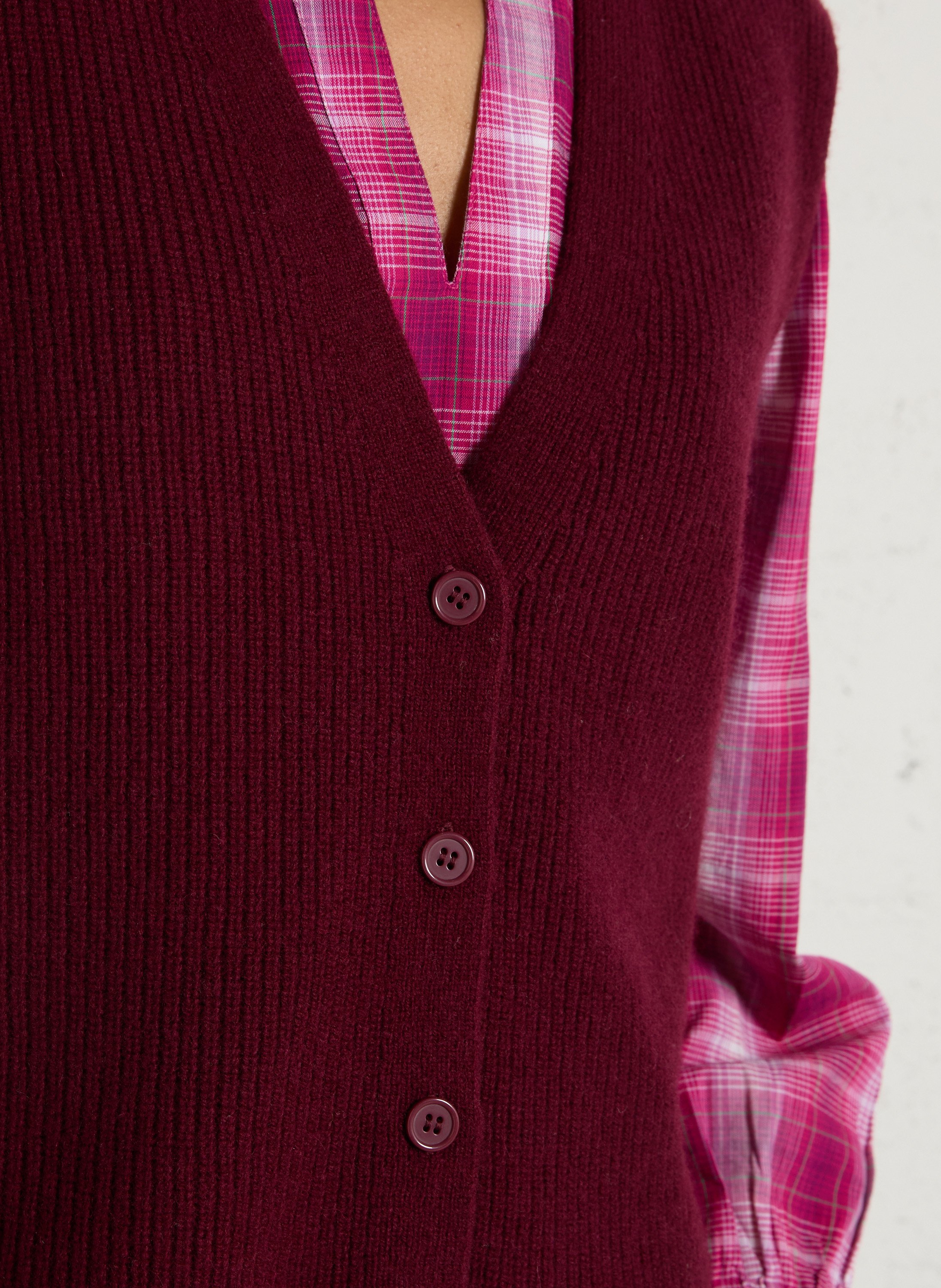 Svenland V-neck wool cardigan MAISON 123 Red