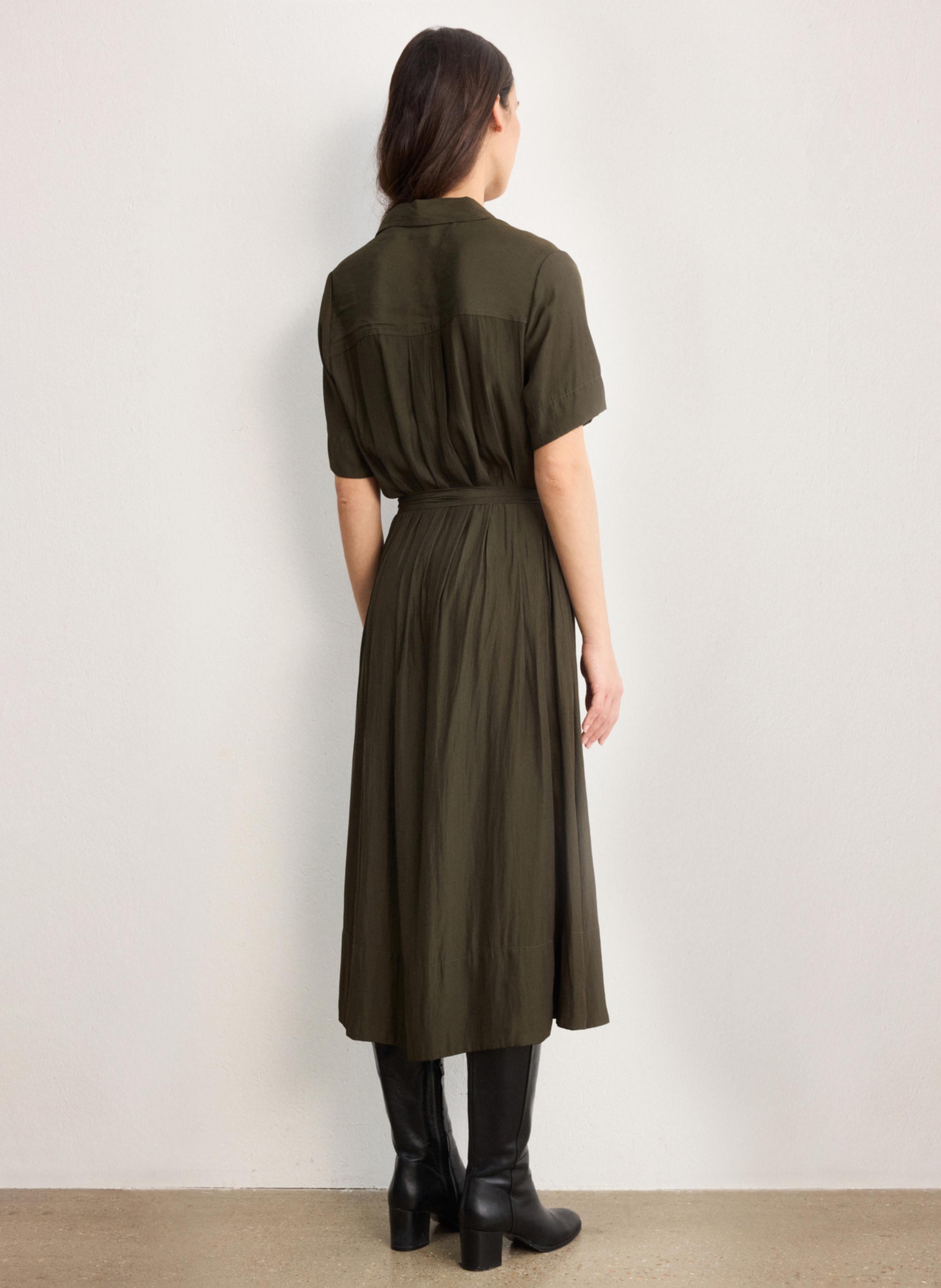 Mittellanges, fließendes Hemdblusenkleid in Uni PABLO Grun