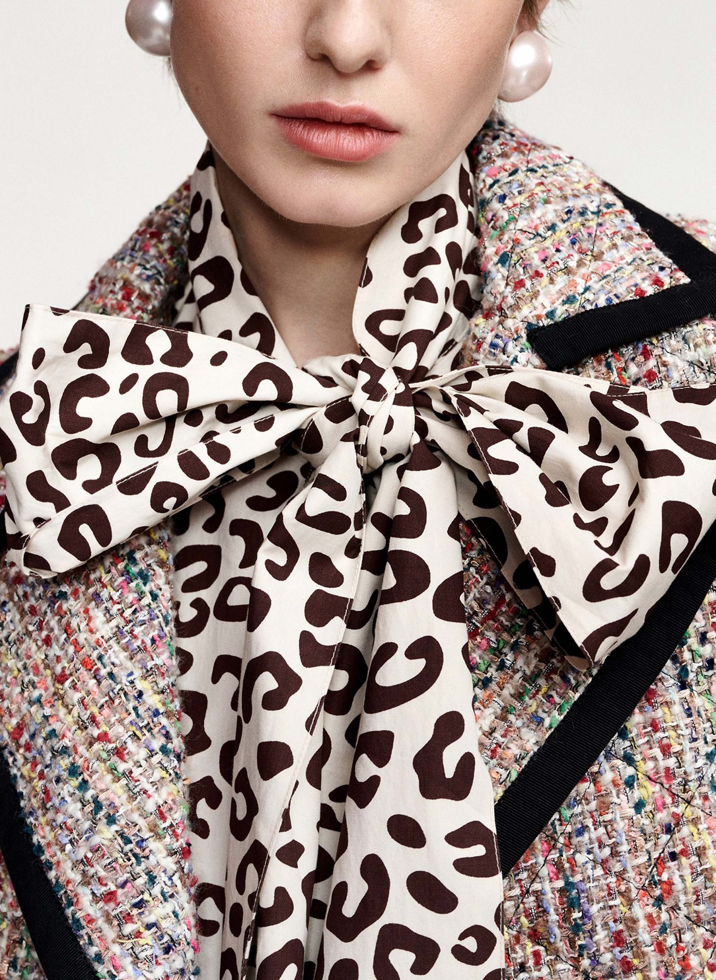 Straight blazer with tailored collar in tweed effect. ESSENTIEL ANTWERP Multicolored