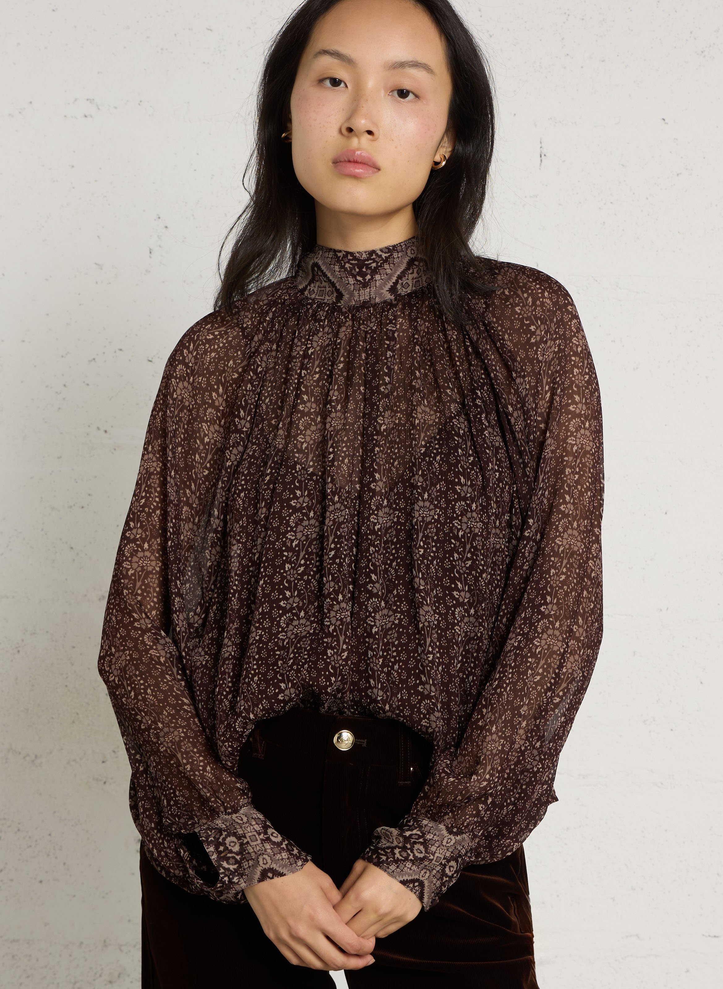 Gedrukte blouse met strikkenkraag PETITE MENDIGOTE Bruin