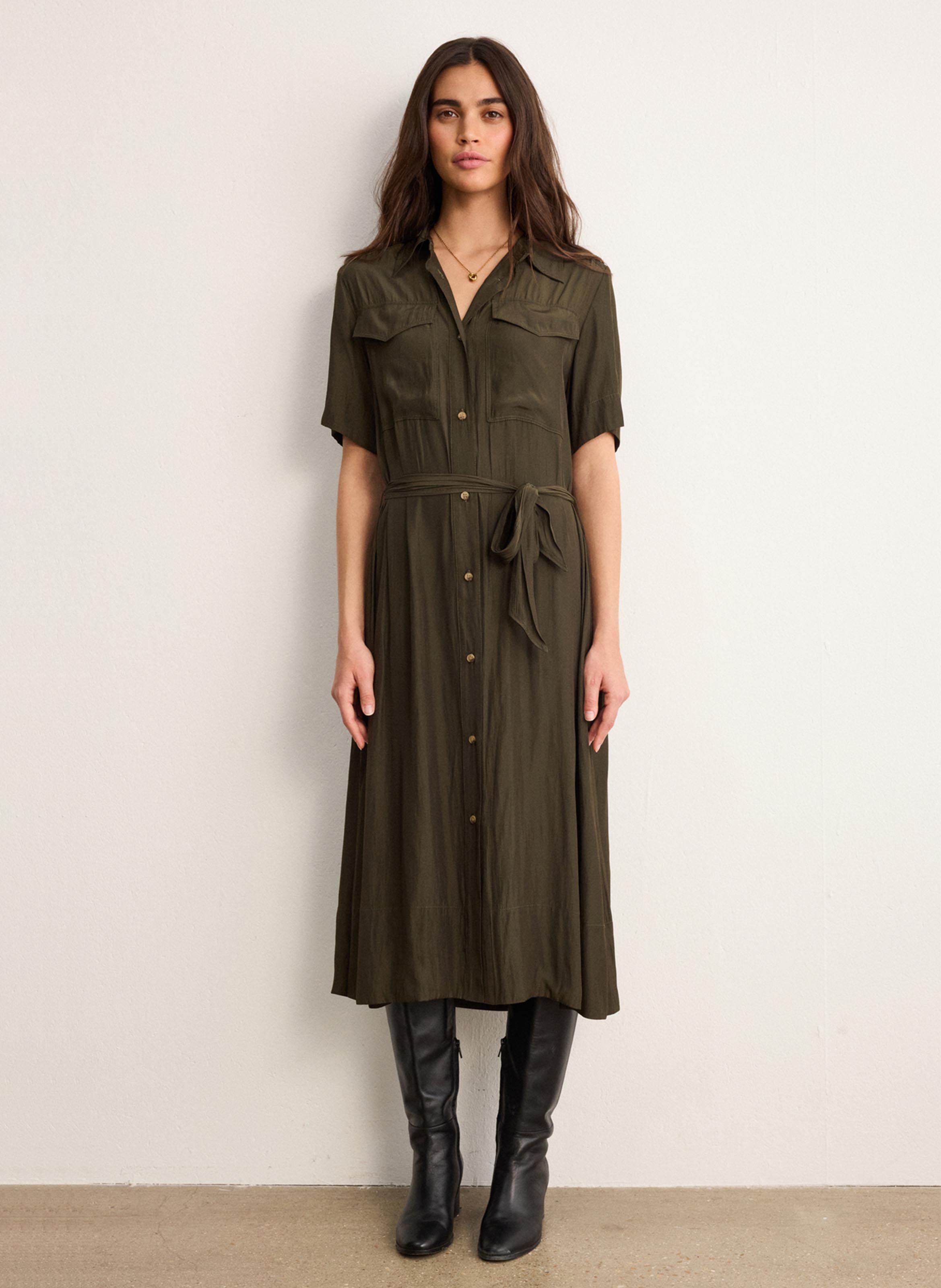 Mittellanges, fließendes Hemdblusenkleid in Uni PABLO Grun