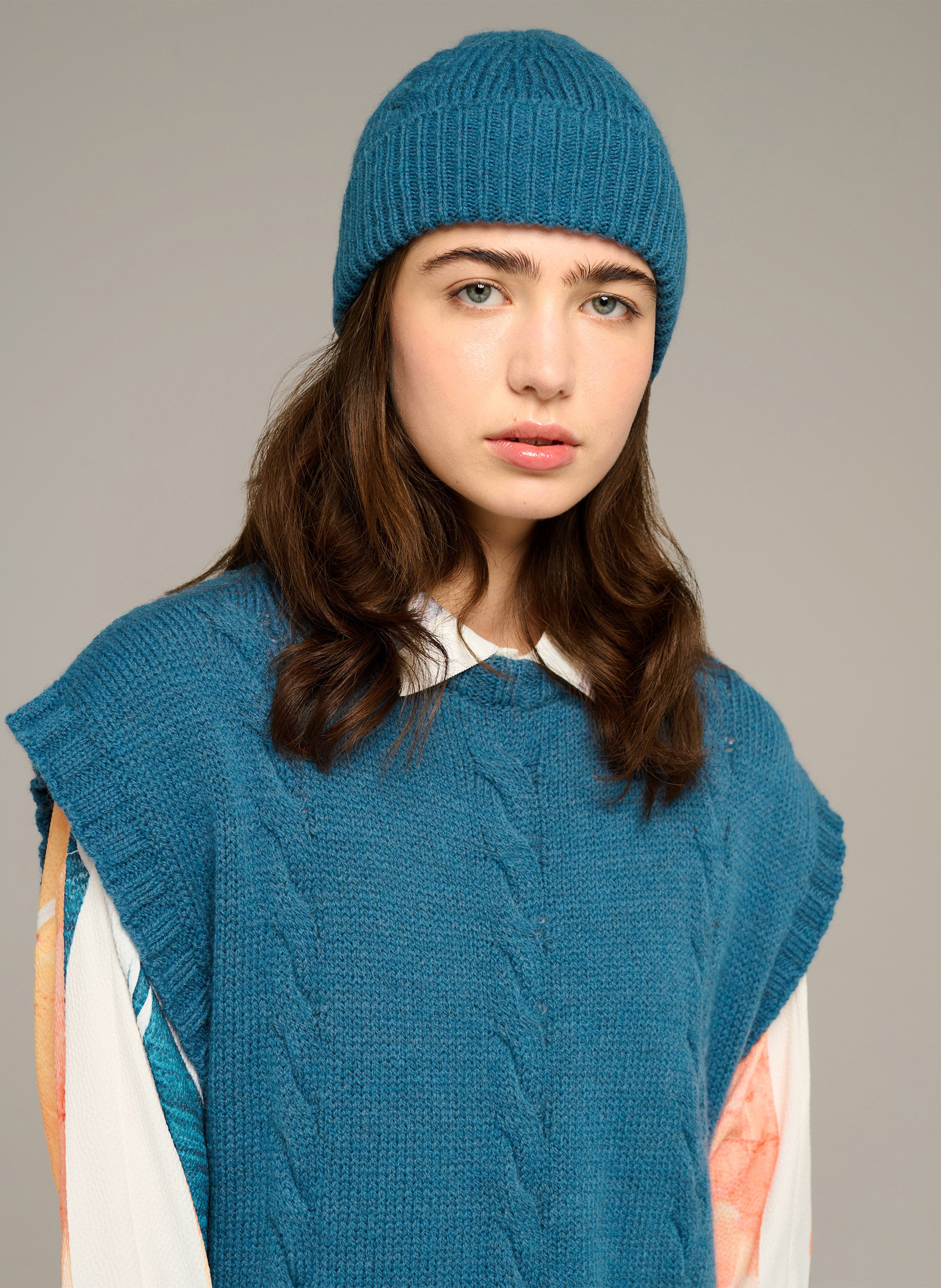 Bonnet en laine mélangée COTELAC ACOTE