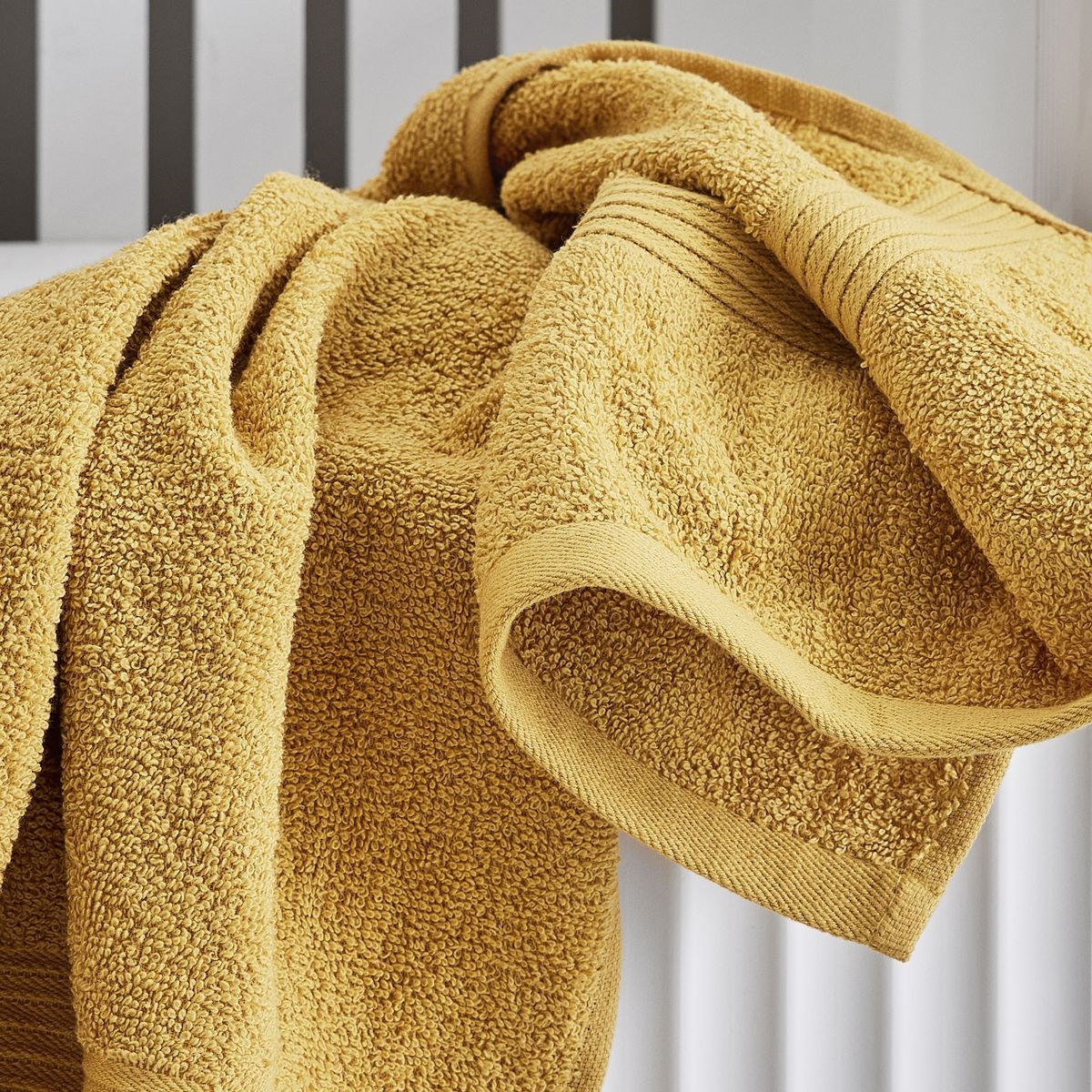 Solid color cotton bath towel TODAY LINGE DE MAISON Yellow