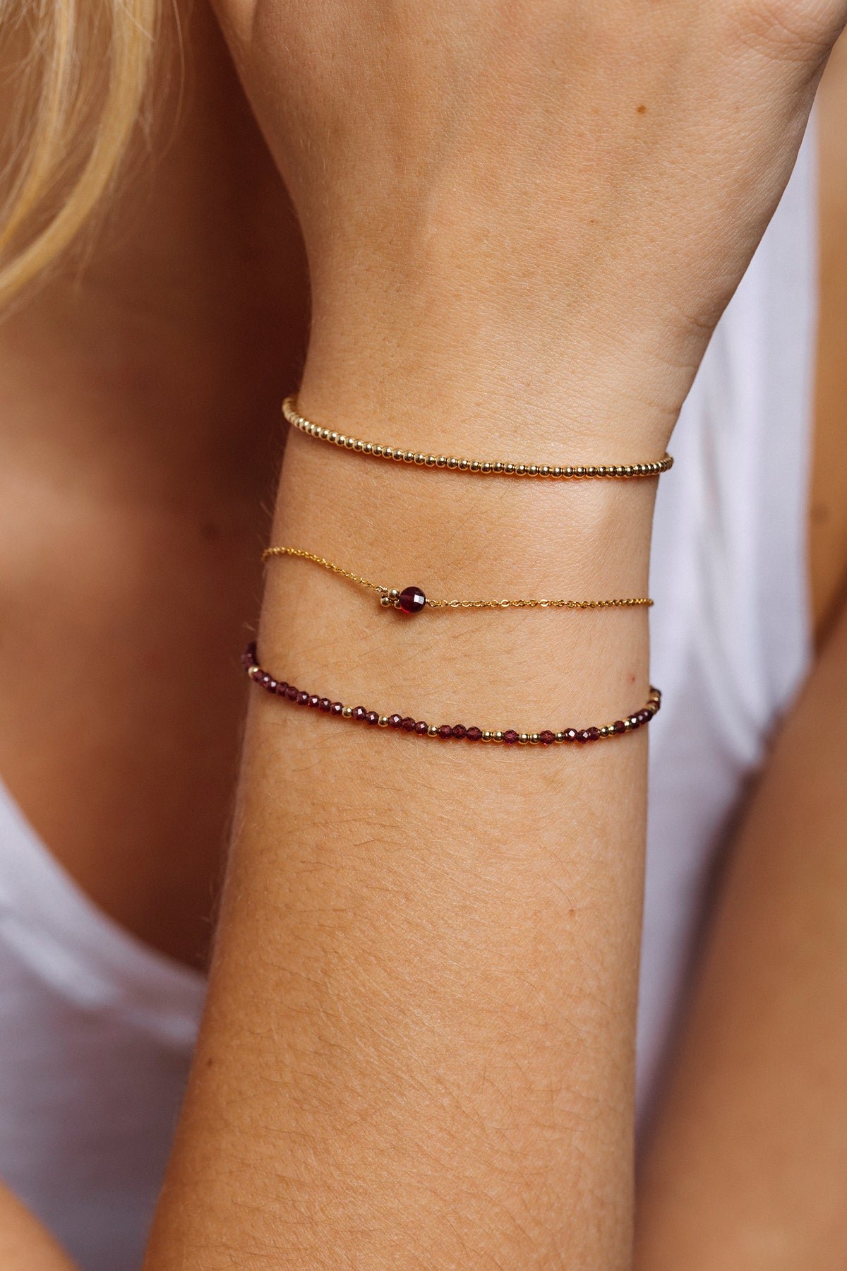 Bracelet - Garnet YAY Golden