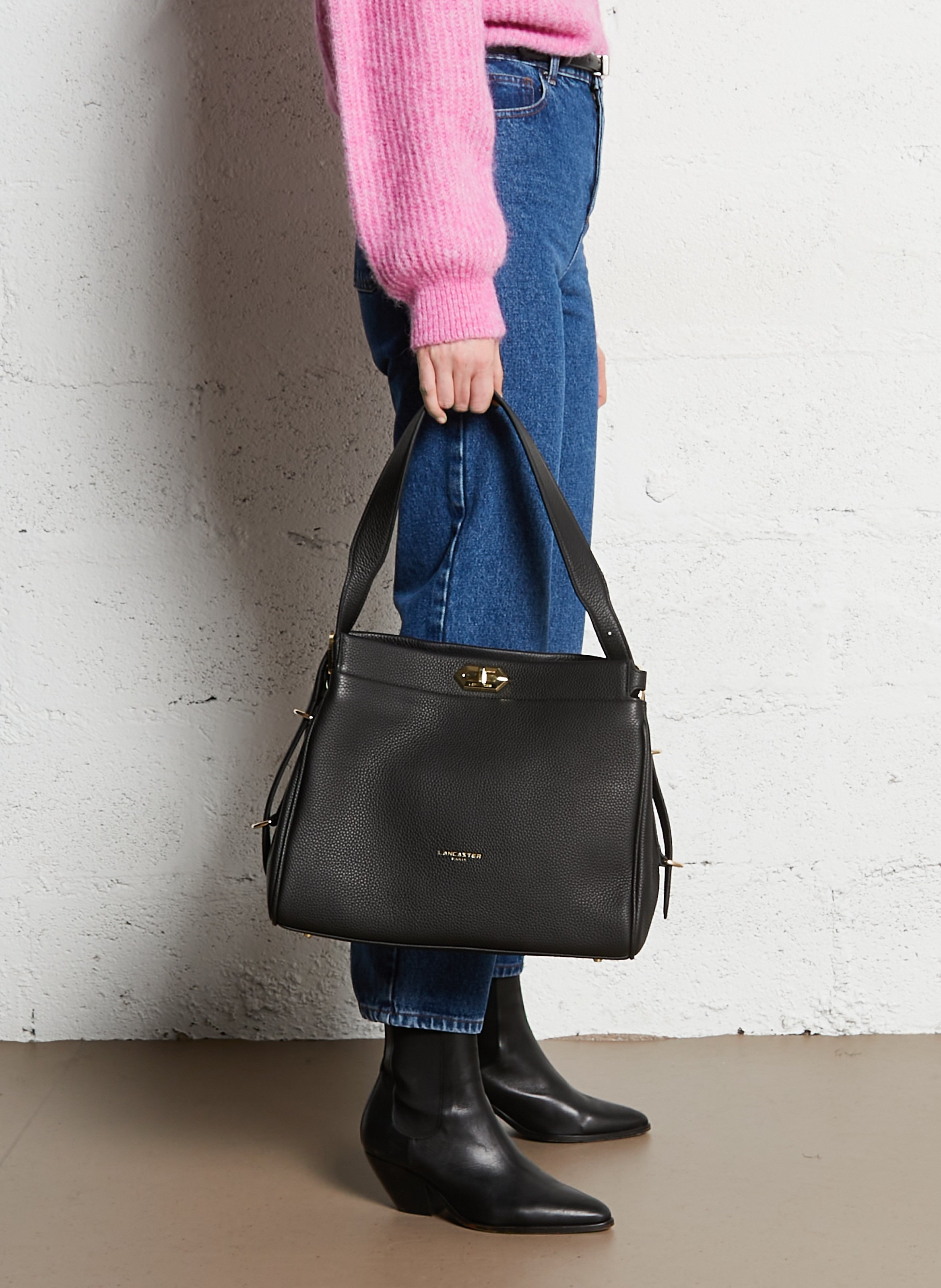 Hobo bag with grained leather clasp LANCASTER PARIS Black