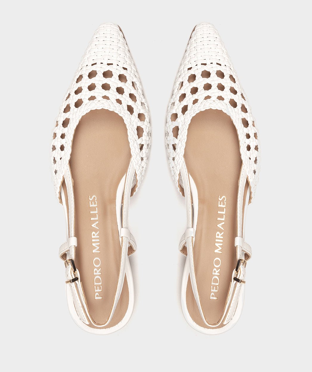 White woven shoes with pointed toe and open heel. PEDRO MIRALLES White