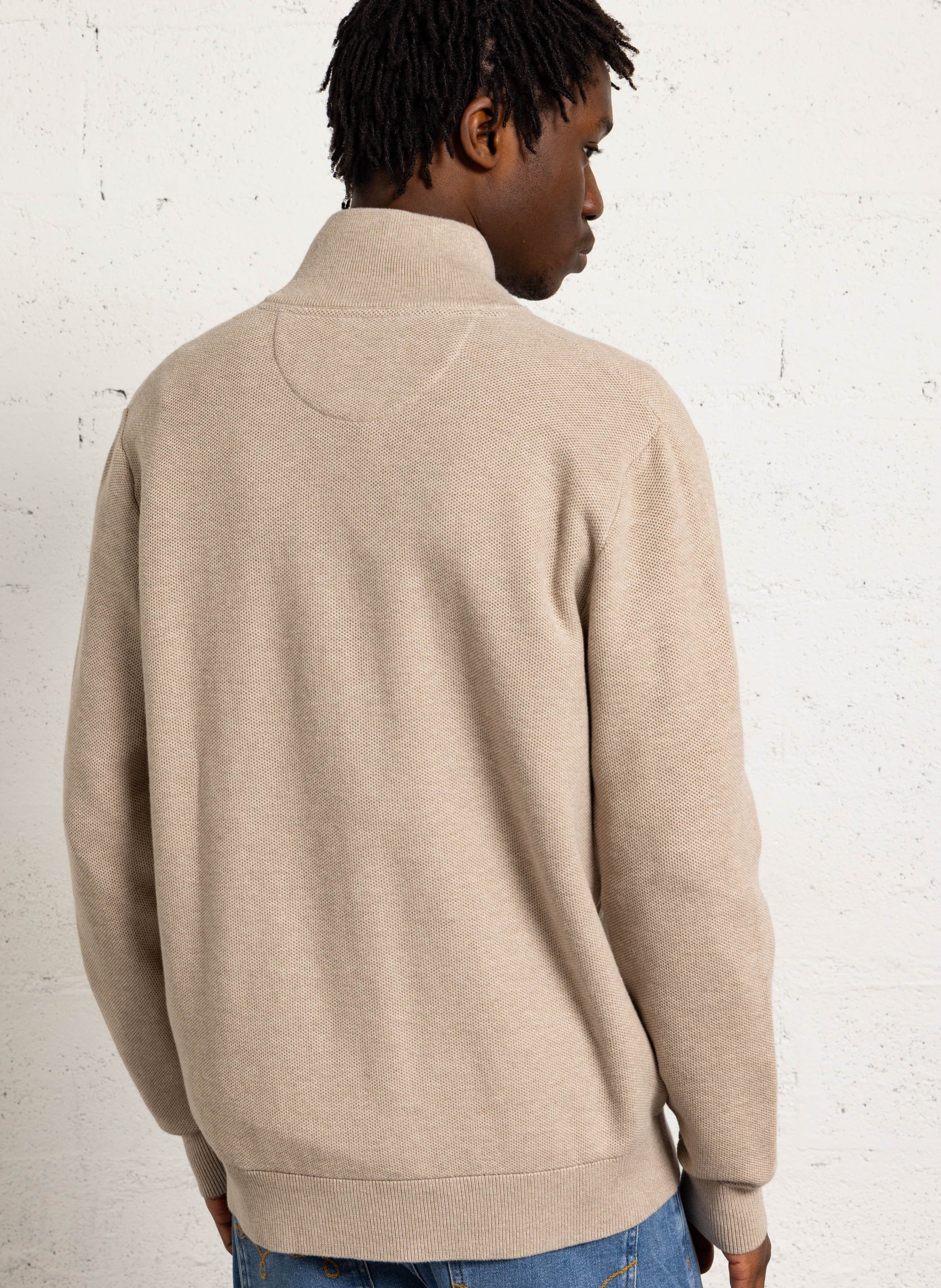 Chaleco con cuello alto y cremallera liso EDEN PARK Beige