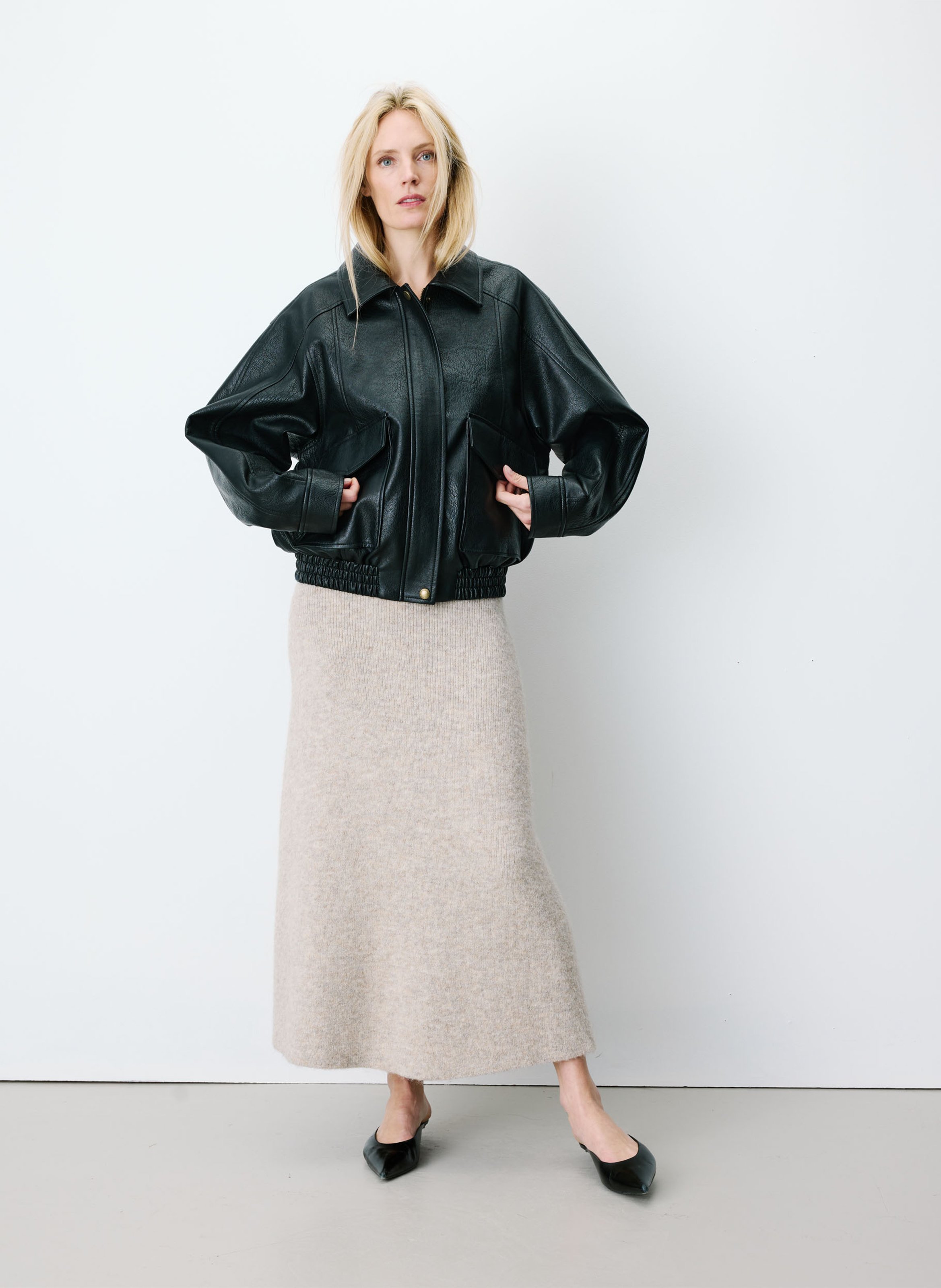Oversized jacket with classic collar GRACE ET MILA Black