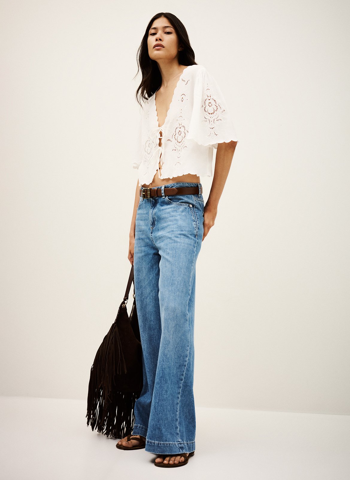 Top col v brodé BA&SH Beige