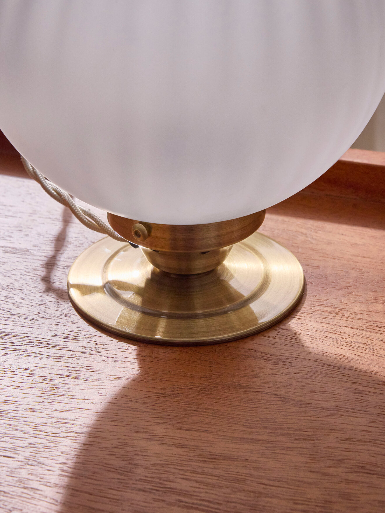 Doria glass ball table lamp CYRILLUS Golden