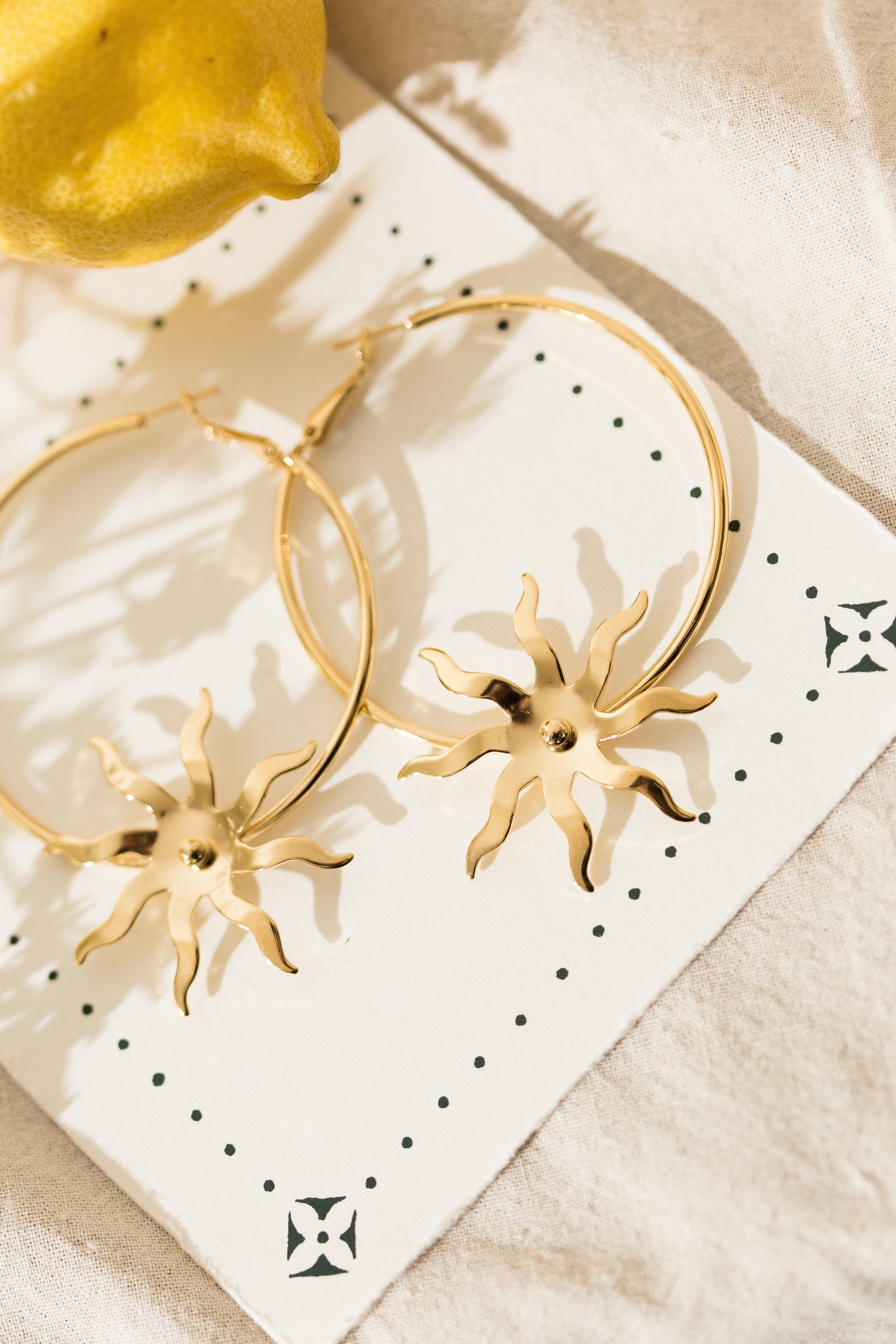 Sunburst silver-plated hoop earrings Golden