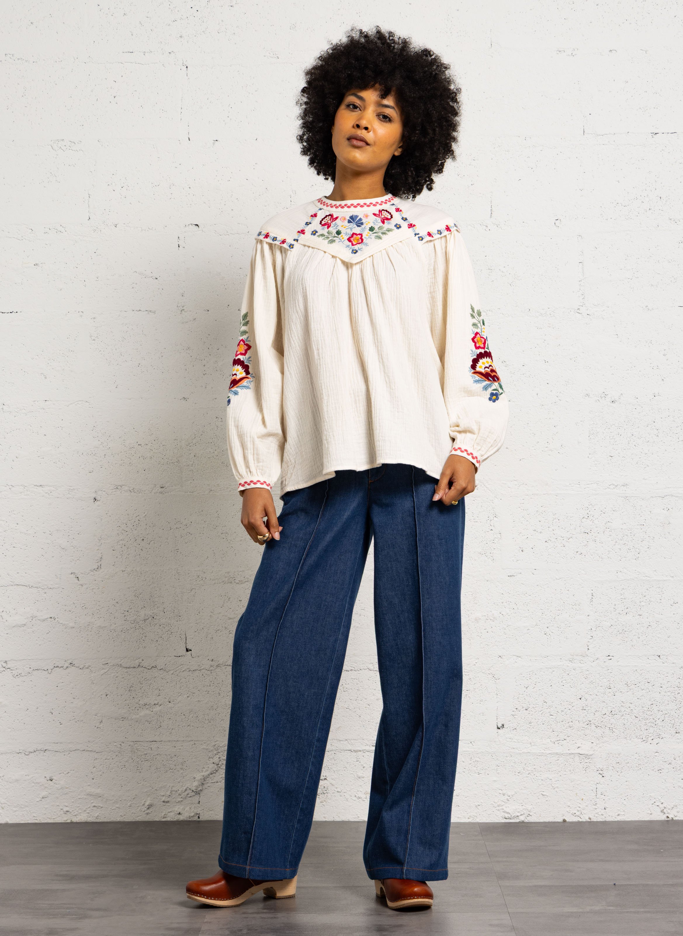Bluse aus Bio-Baumwolle mit Rundhalskragen LOUISE MISHA Beige