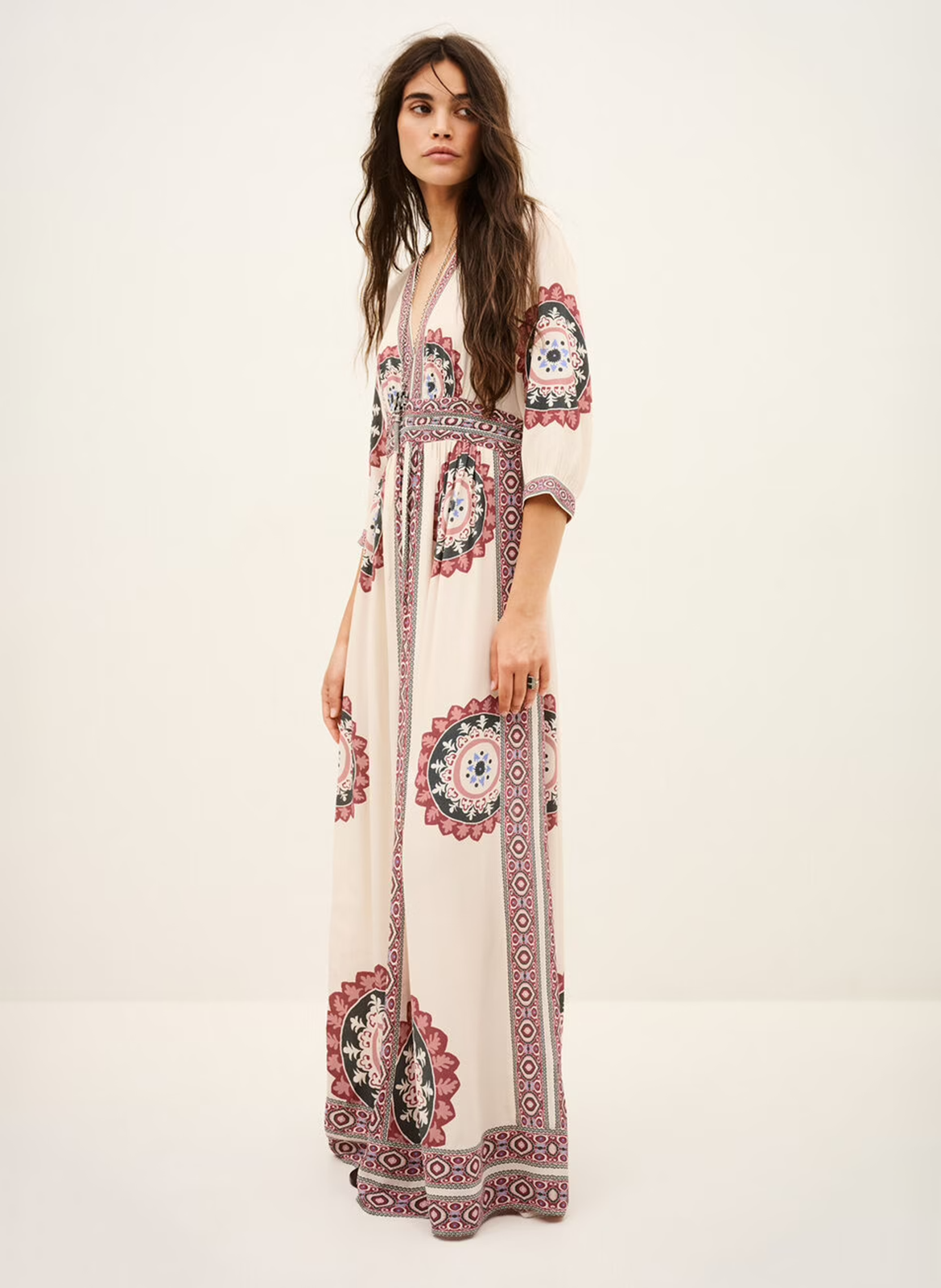 Lange jurk met V-hals en print BA&SH Beige