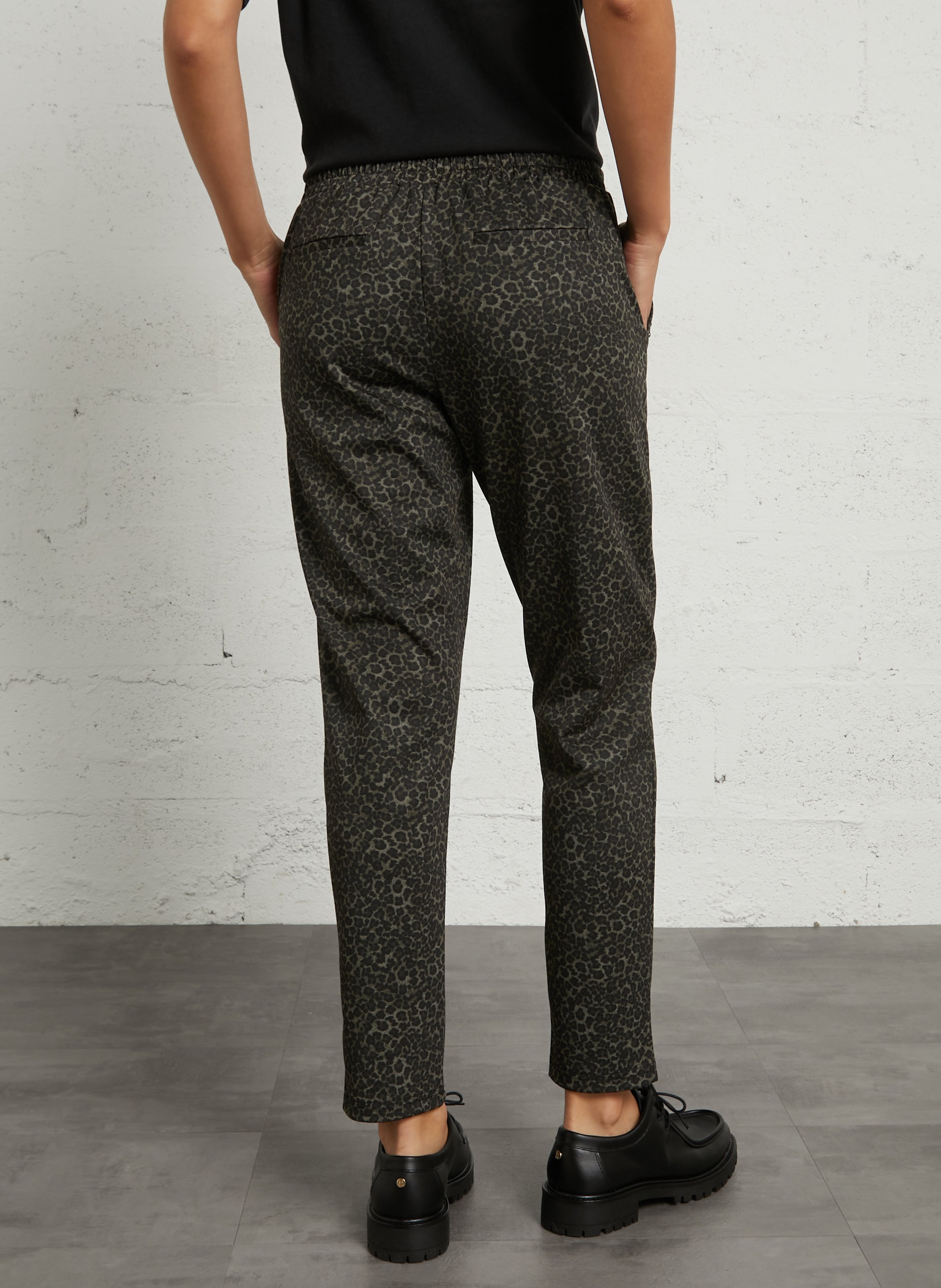 High-waisted slim leopard joggers LE TEMPS DES CERISES Green