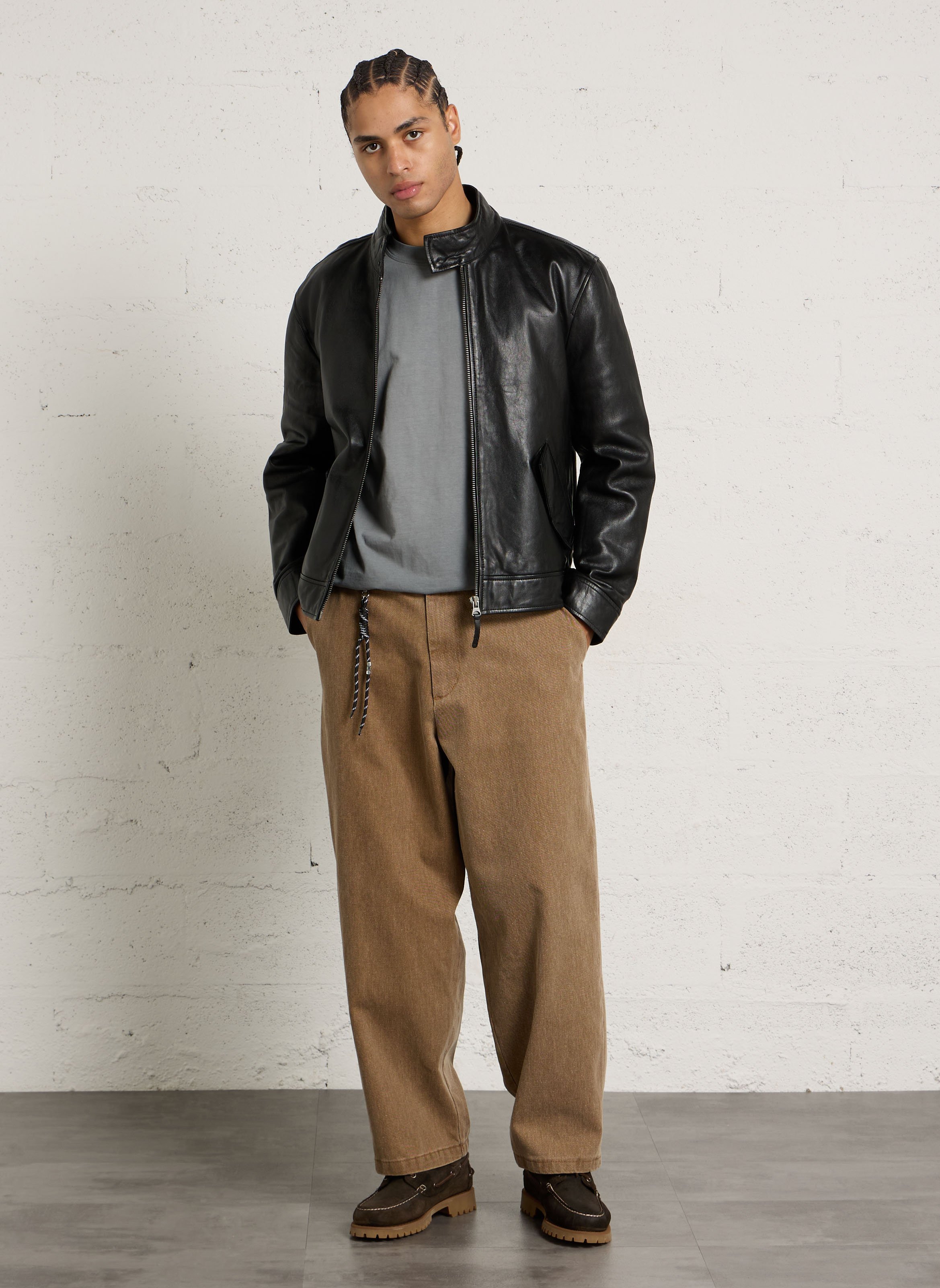 Gerade geschnittene Lederjacke mit Stehkragen PEPE JEANS Schwarz