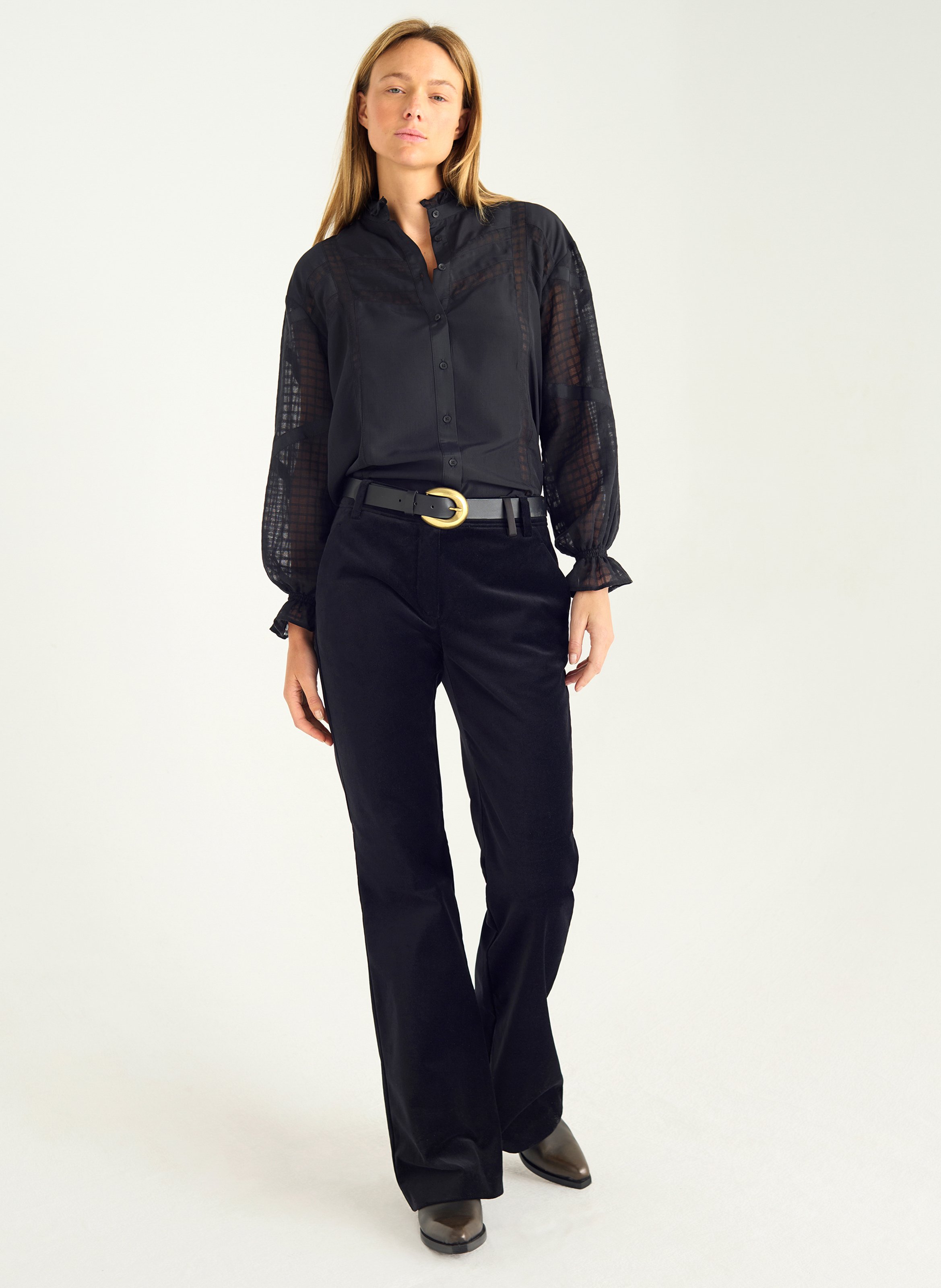 Bluse mit viktorianischem Kragen ACOTE Schwarz