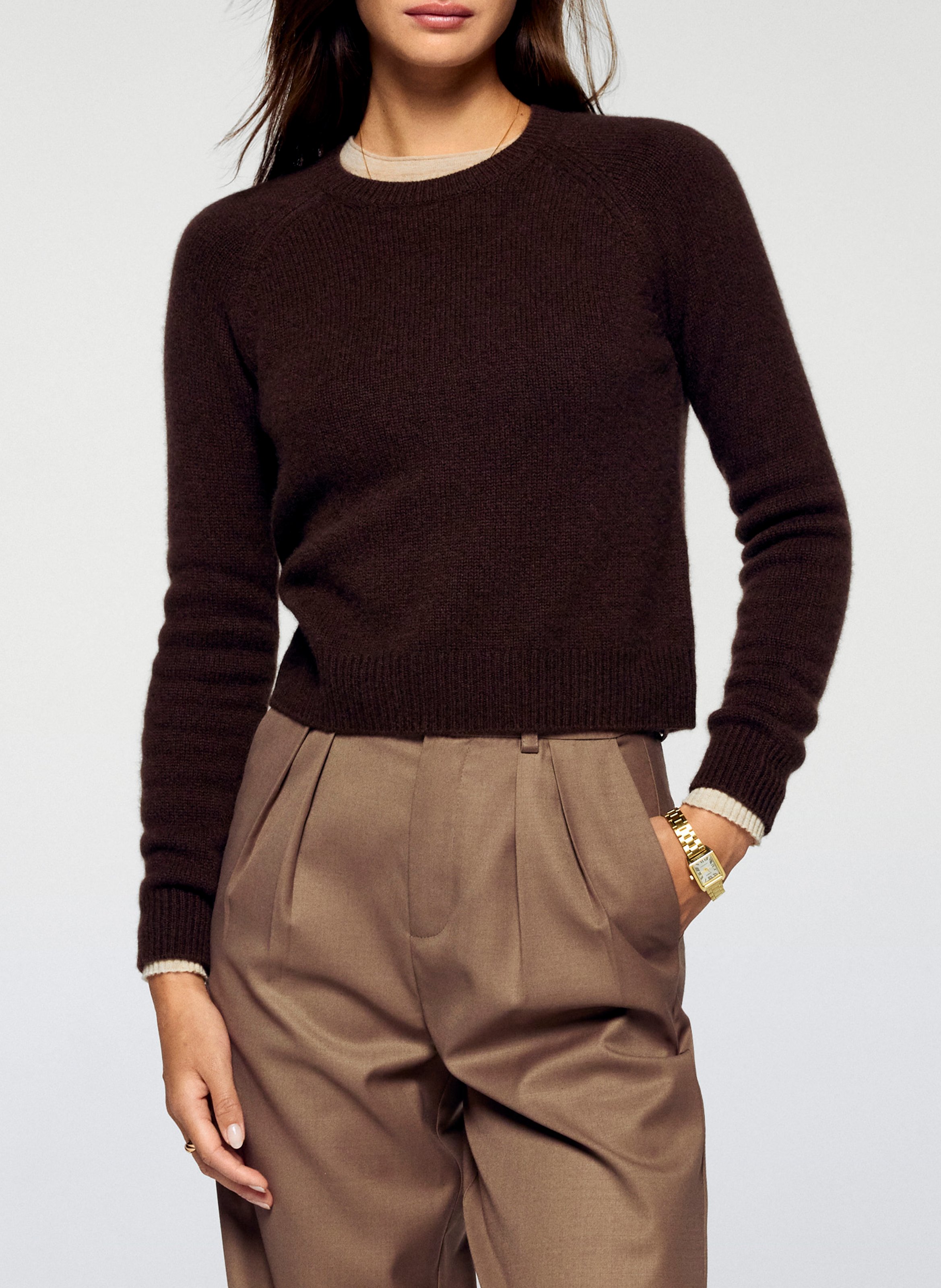 Short straight cashmere sweater FROM FUTURE