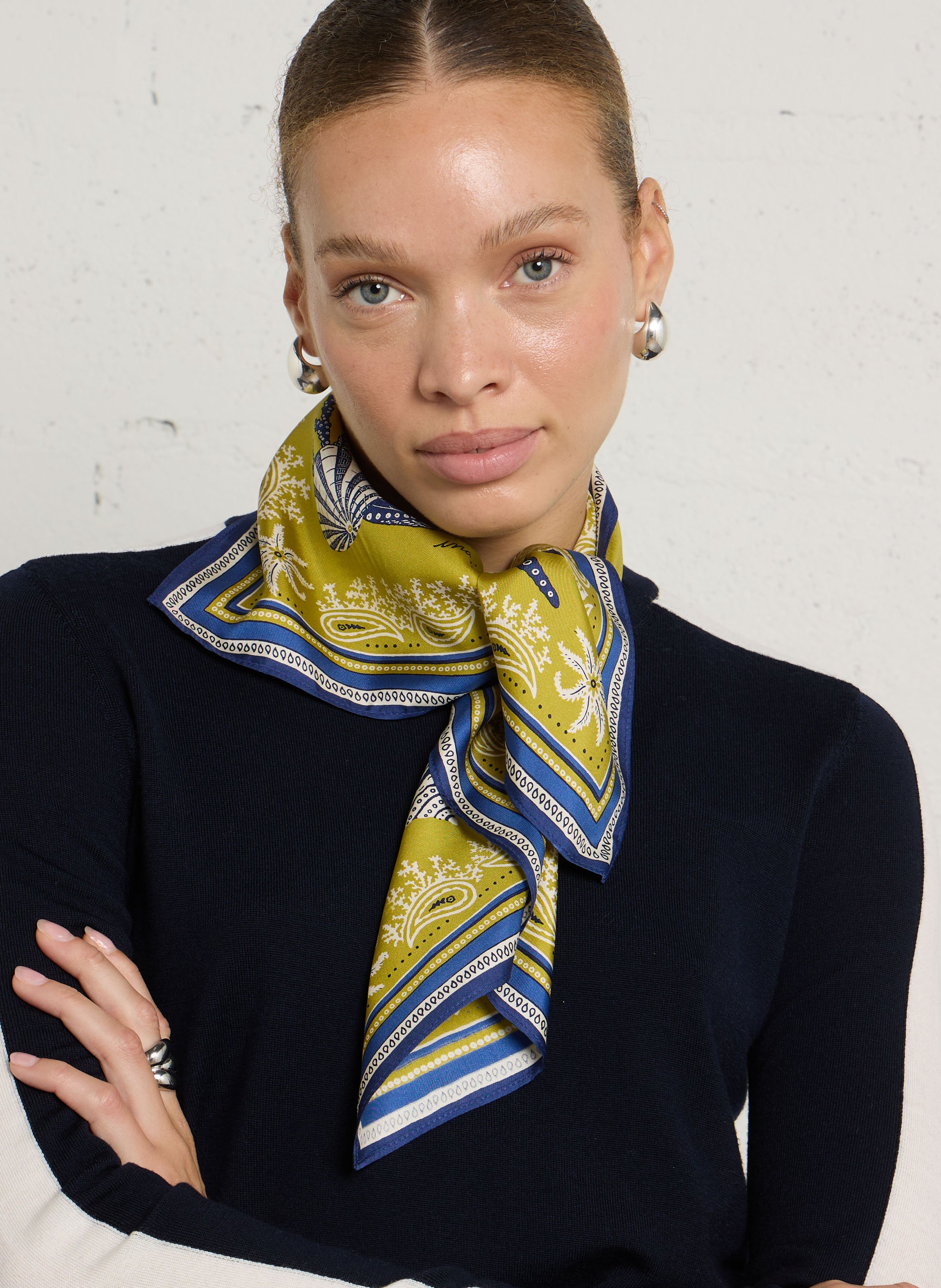 Silk fish print square scarf INOUI EDITIONS Green
