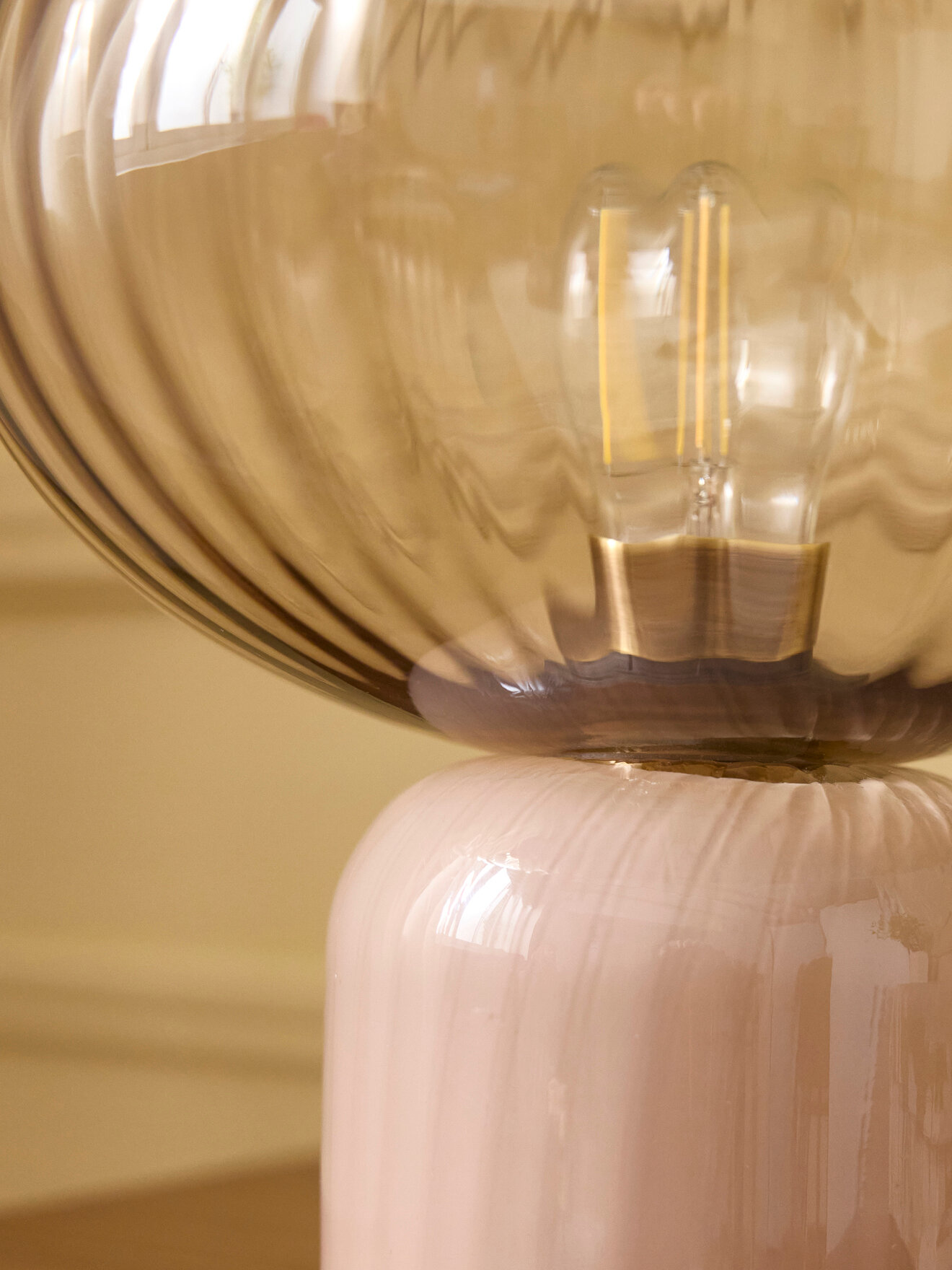 Martin cut glass lamp CYRILLUS Pink