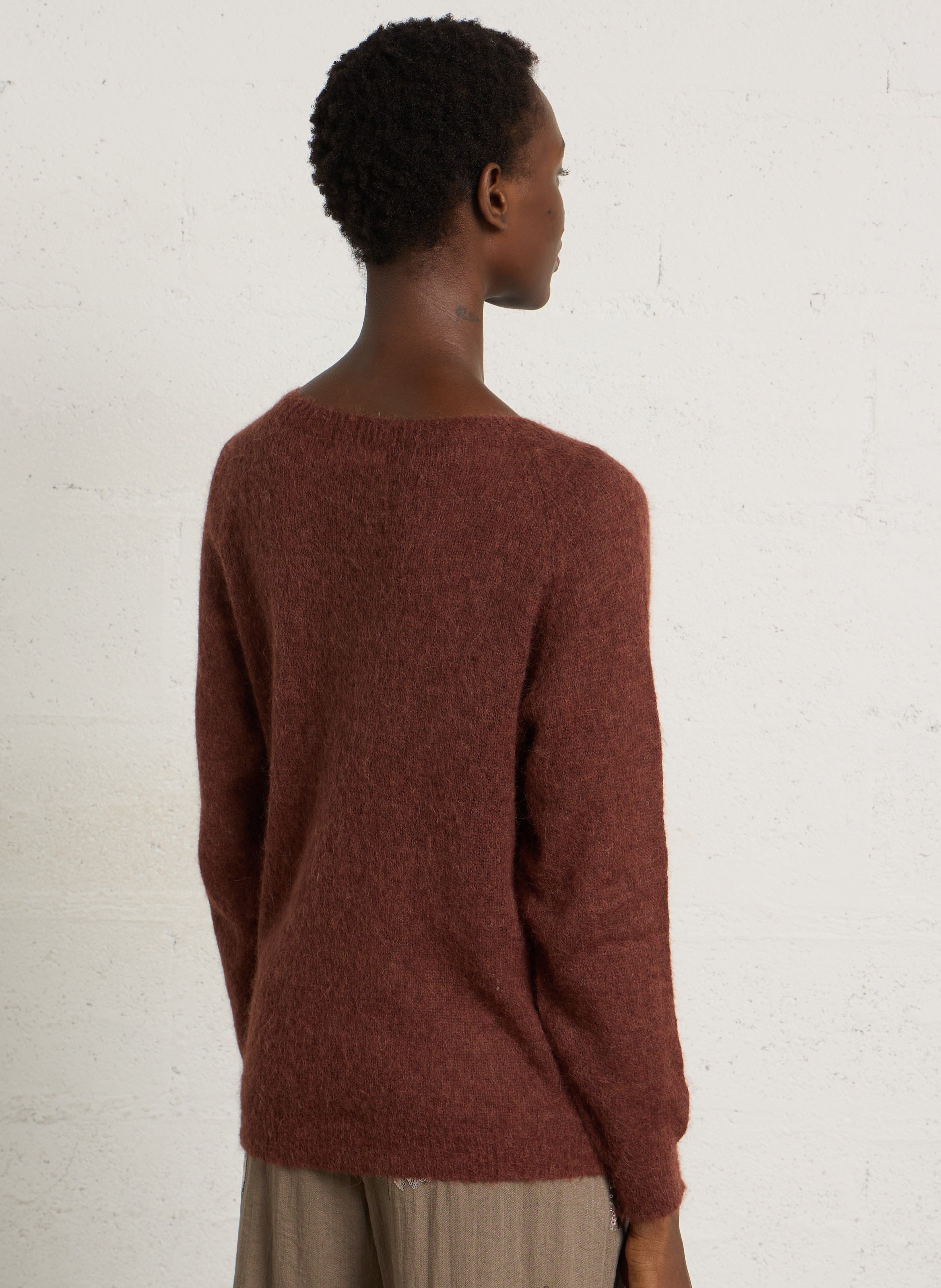 Feinstrickpullover mit Rundhalsausschnitt aus Alpakamischung NICE THINGS Braun