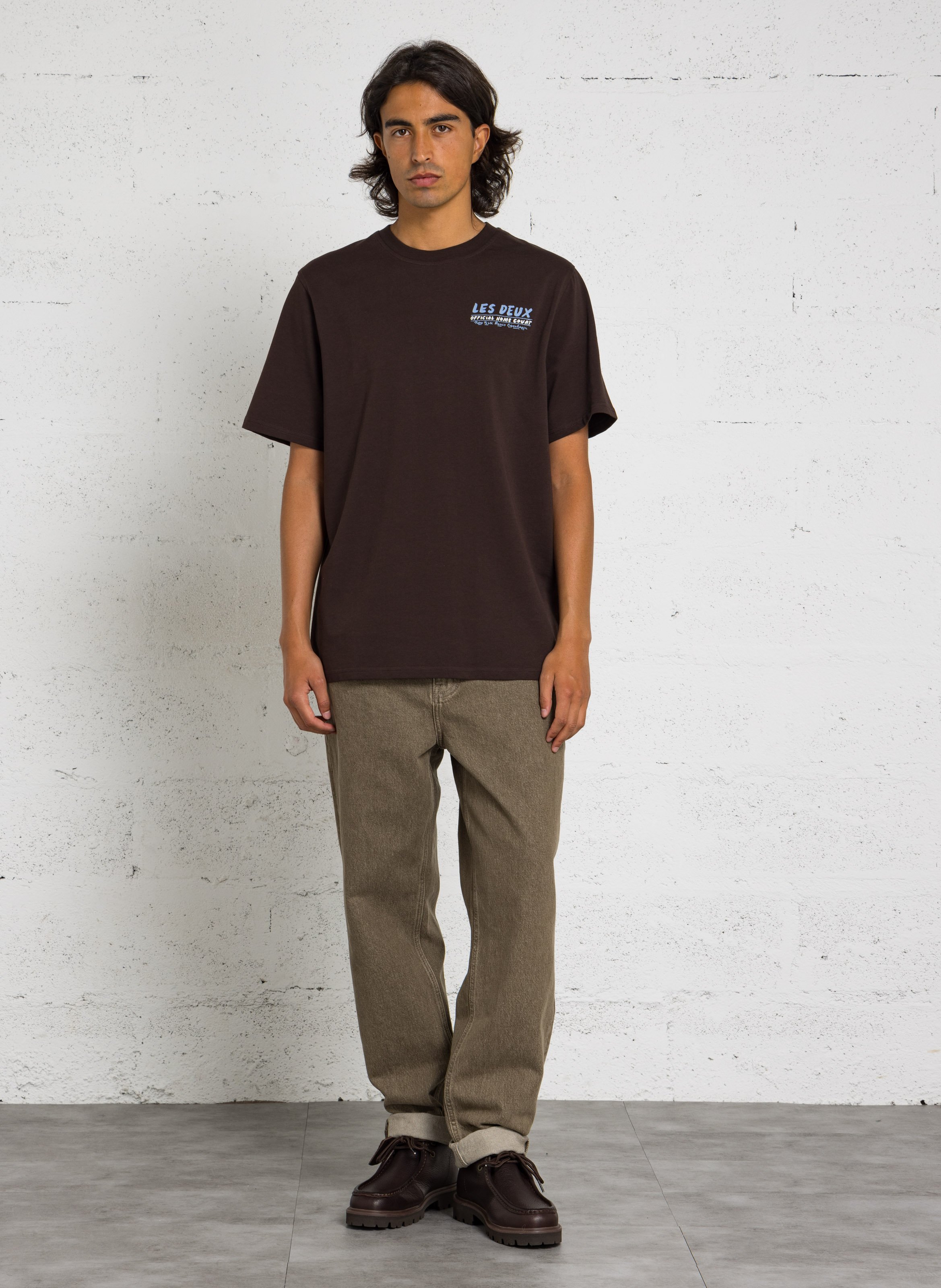 Tee-shirt droit col rond broderies et sérigraphies en coton bio LES DEUX Marron