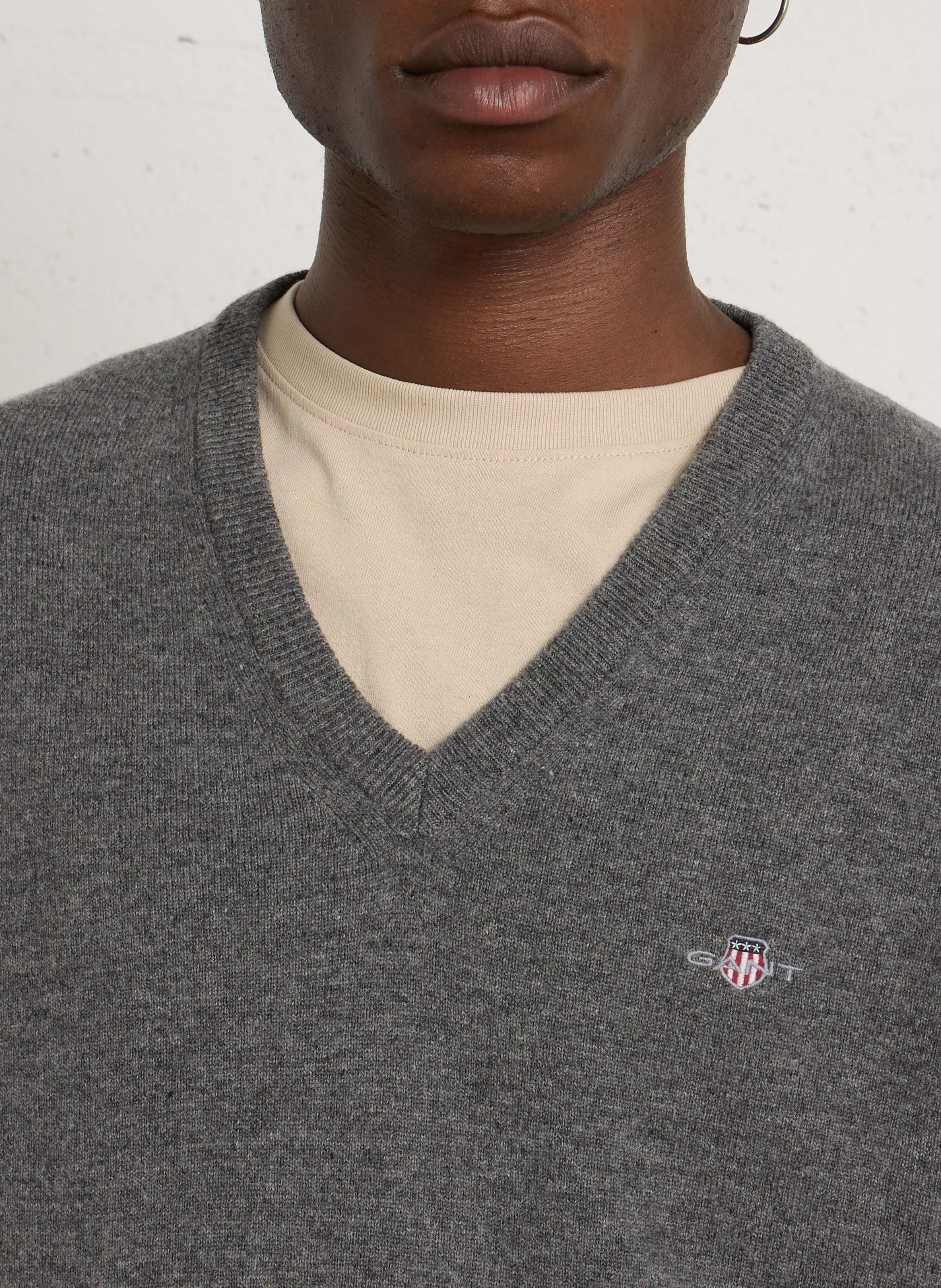 Wollpullover mit V-Ausschnitt GANT Grau