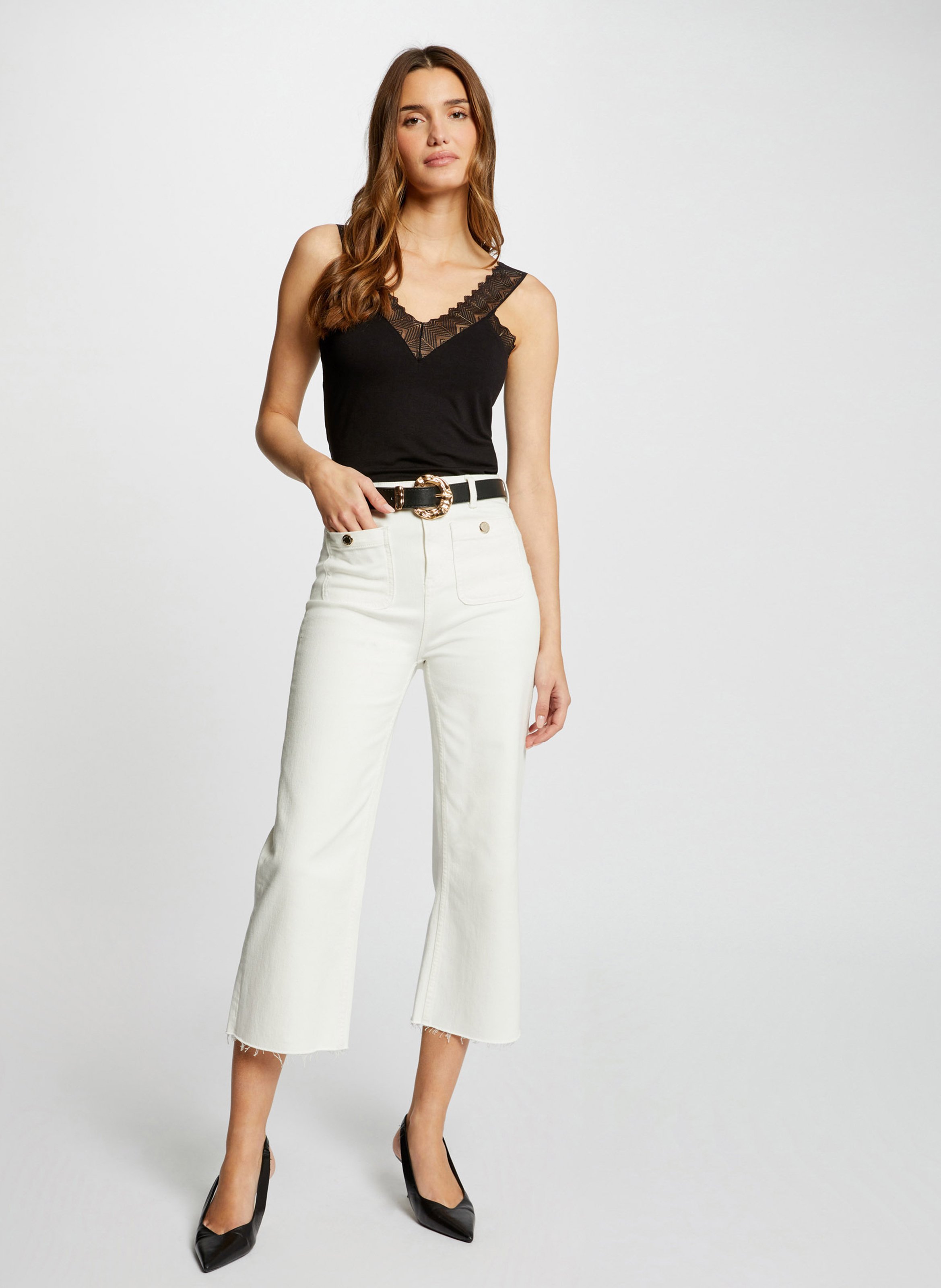 Aansluitende top met kant MORGAN Zwart