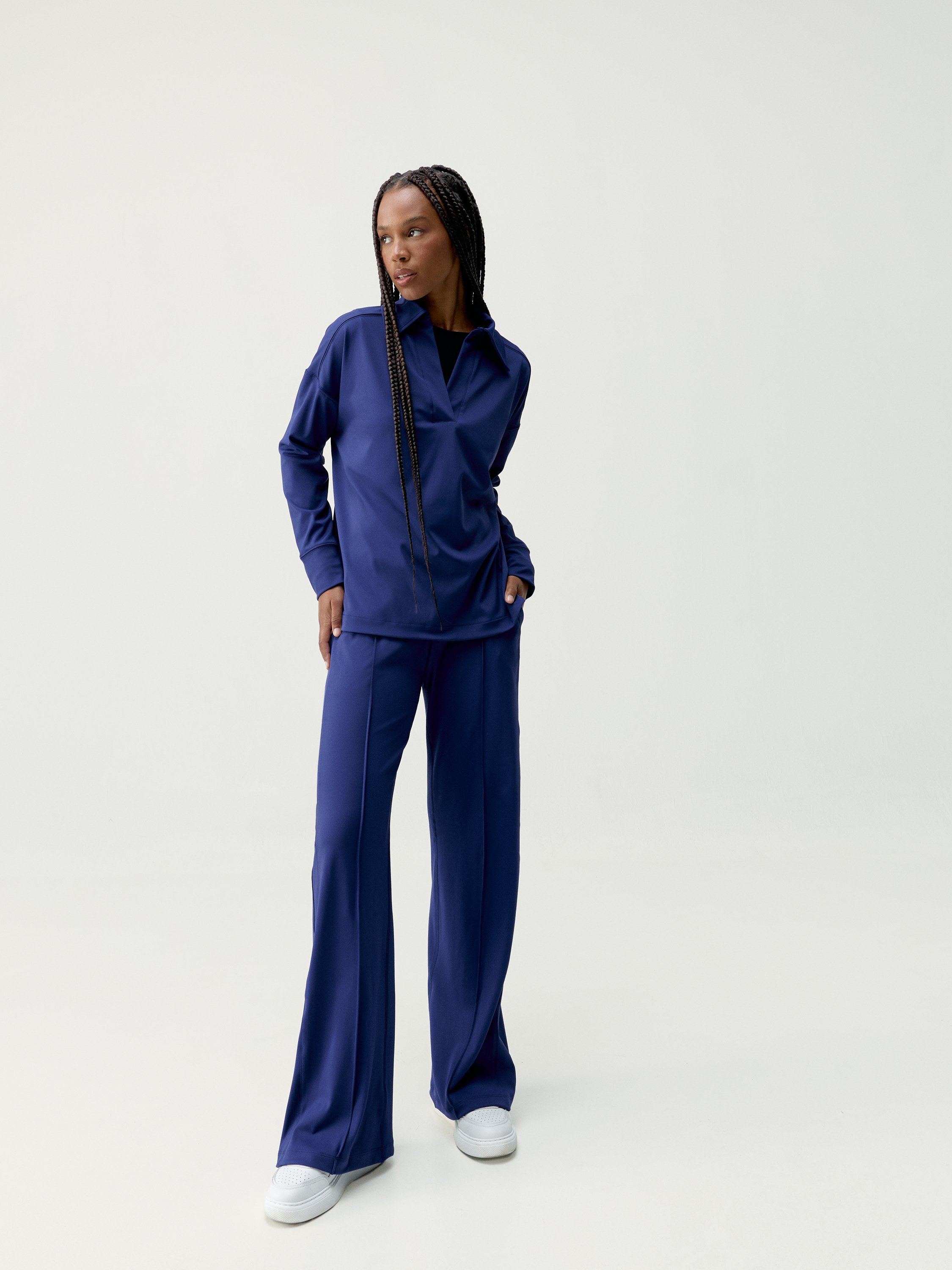 Comfortable straight cut trousers Lua BORN LIVING YOGA Blue