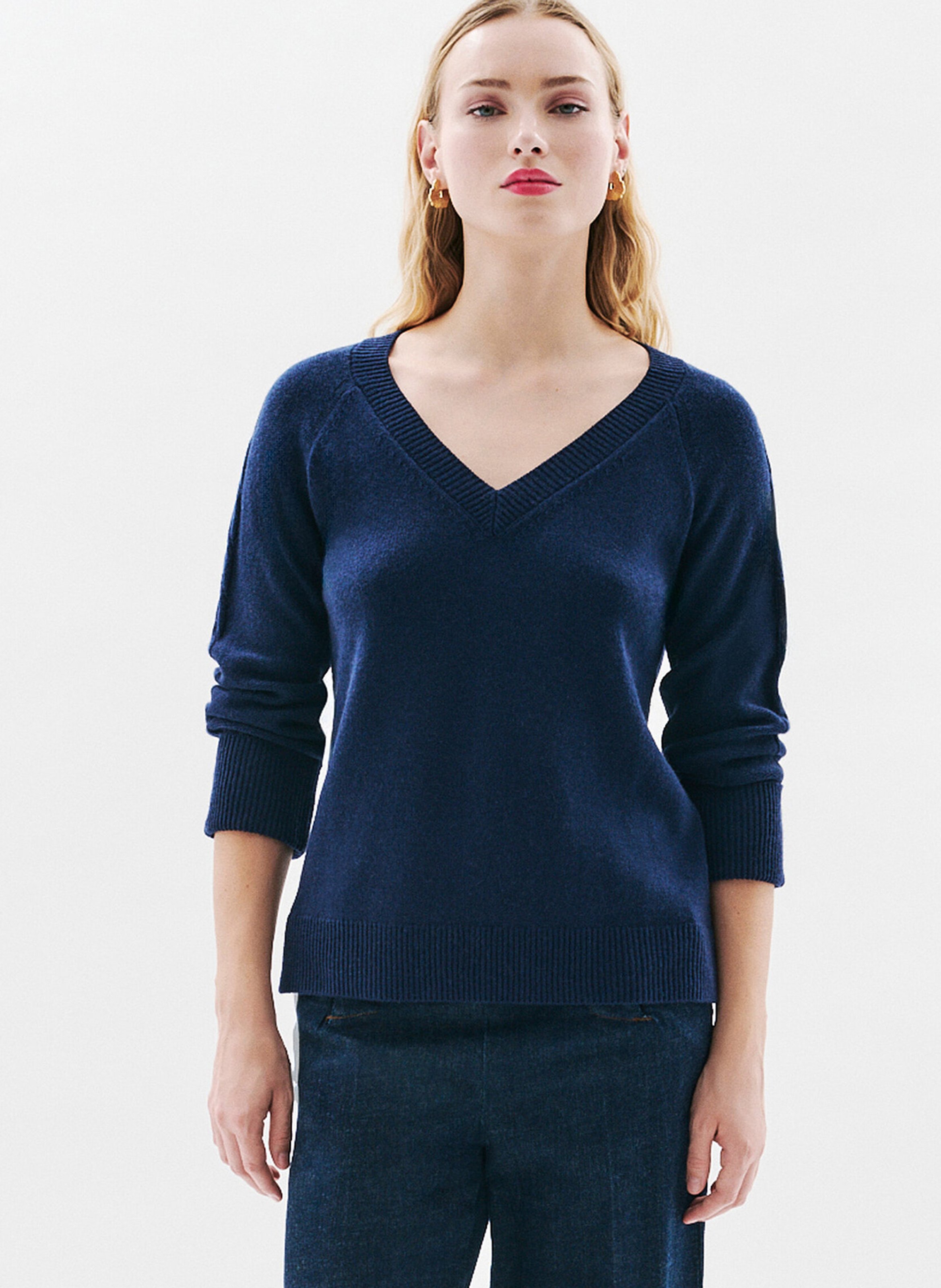 Pull col V en laine mélangée CAROLL