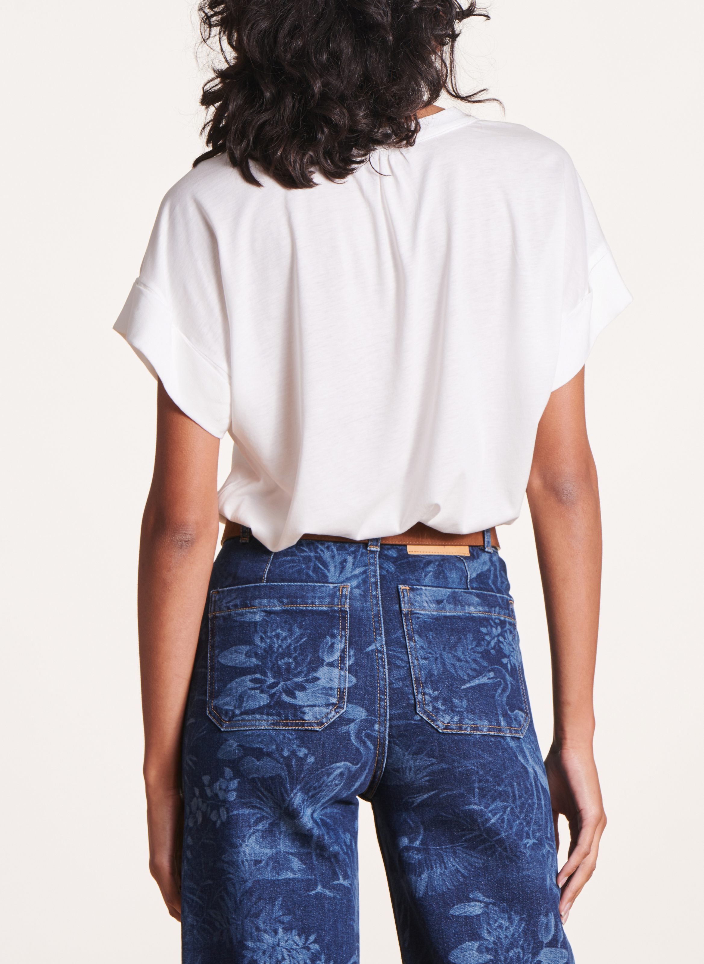 Tee-shirt ample col V bi-matières LA FEE MARABOUTEE Blanc