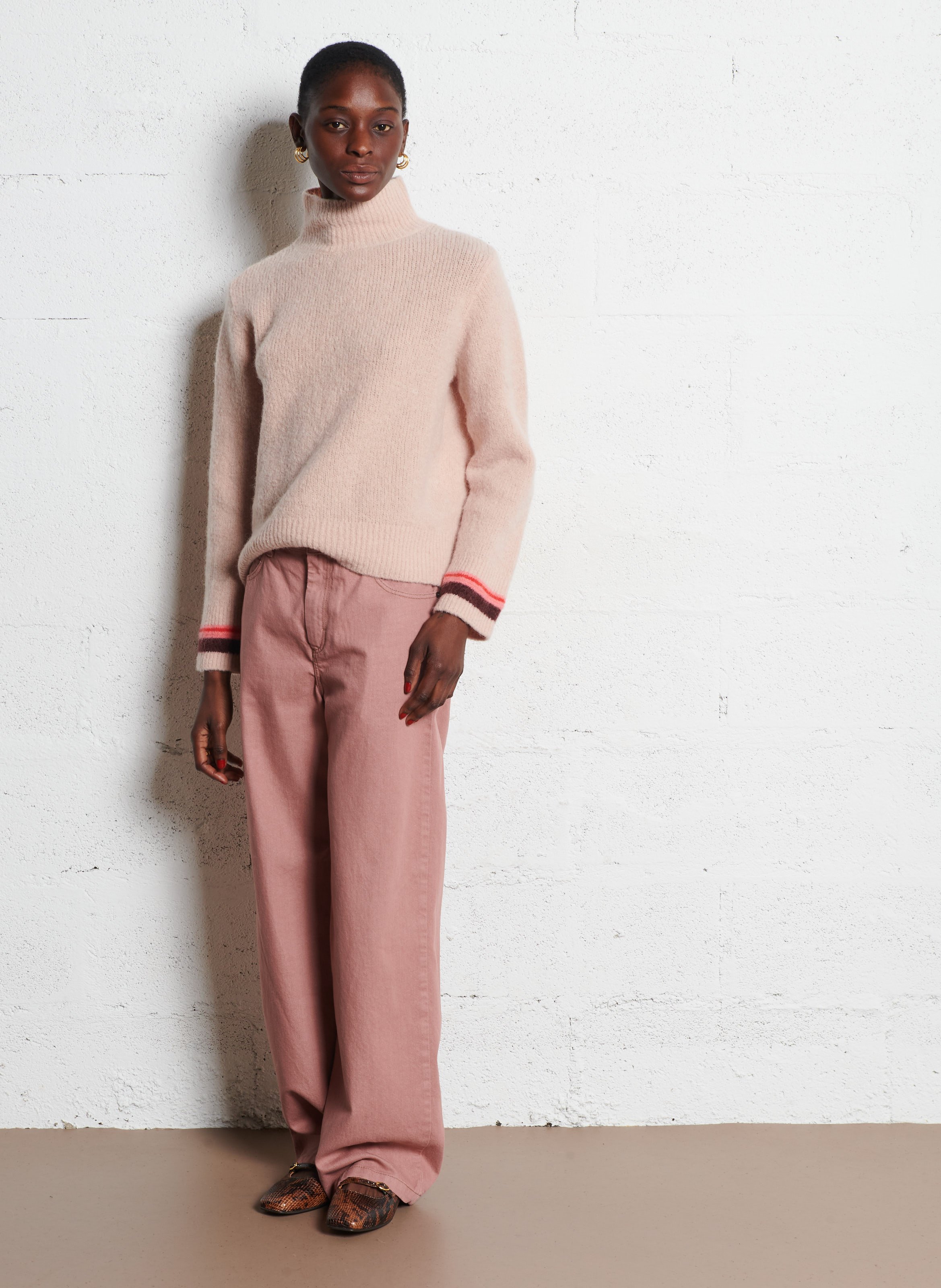 Pull droit col cheminée en laine mélangée MAISON ANJE Rose