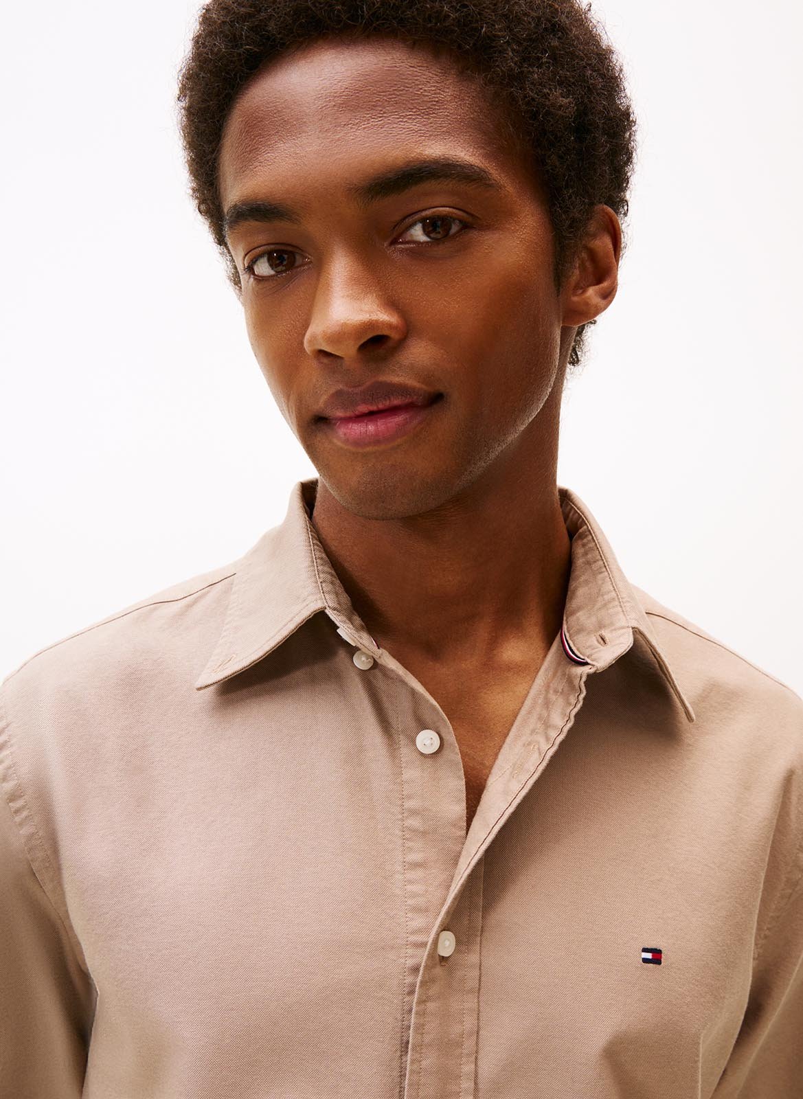 Chemise col américain en coton bio mélangé TOMMY HILFIGER Beige