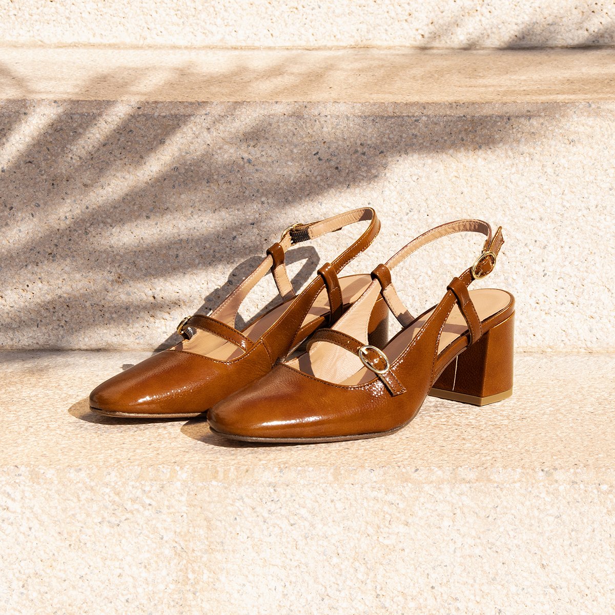 Patent leather slingbacks JULES & JENN Brown