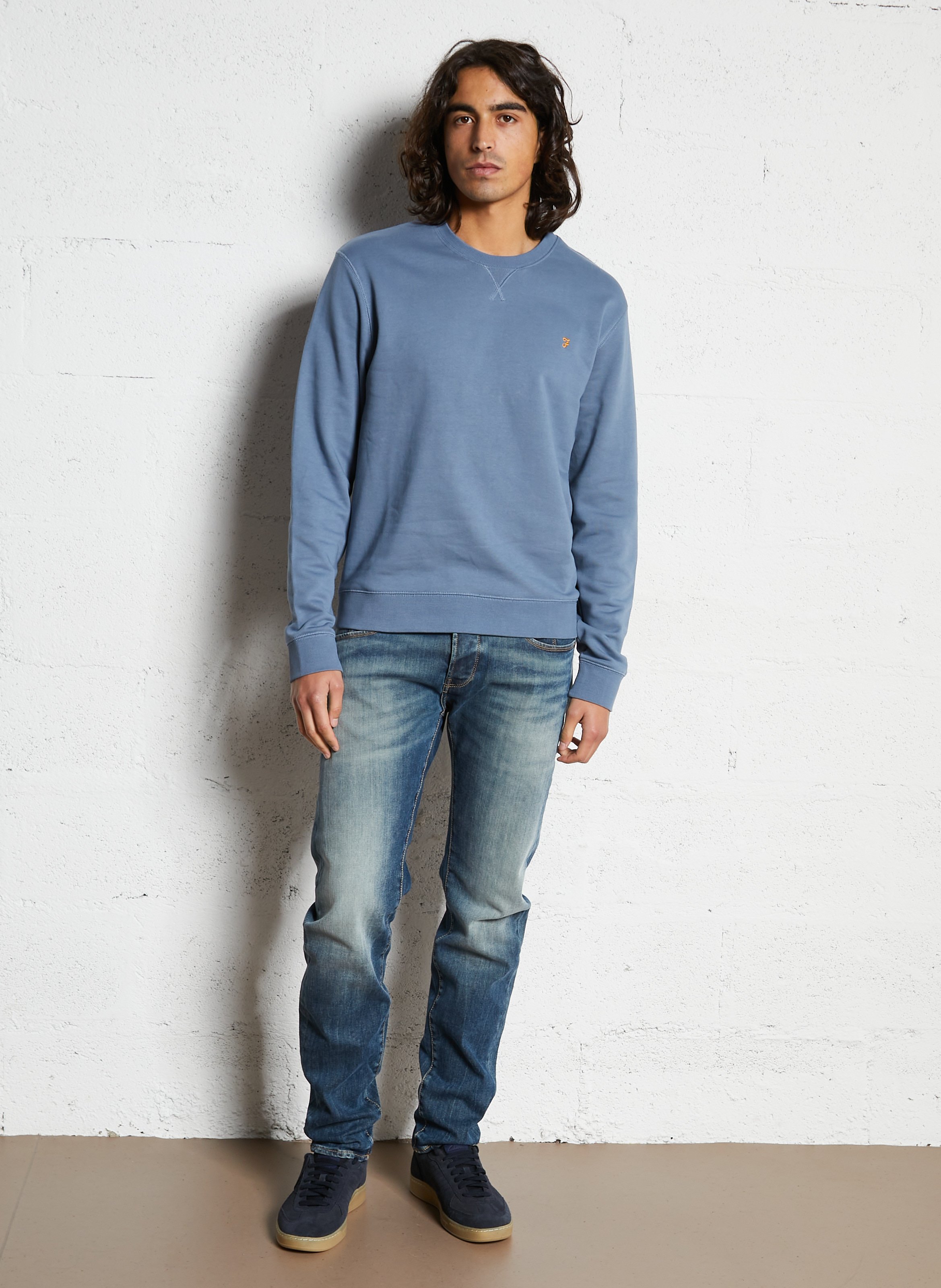 - Straight-leg jeans
- 5 pockets
- Straight cut
- Faded effect LE TEMPS DES CERISES Blue