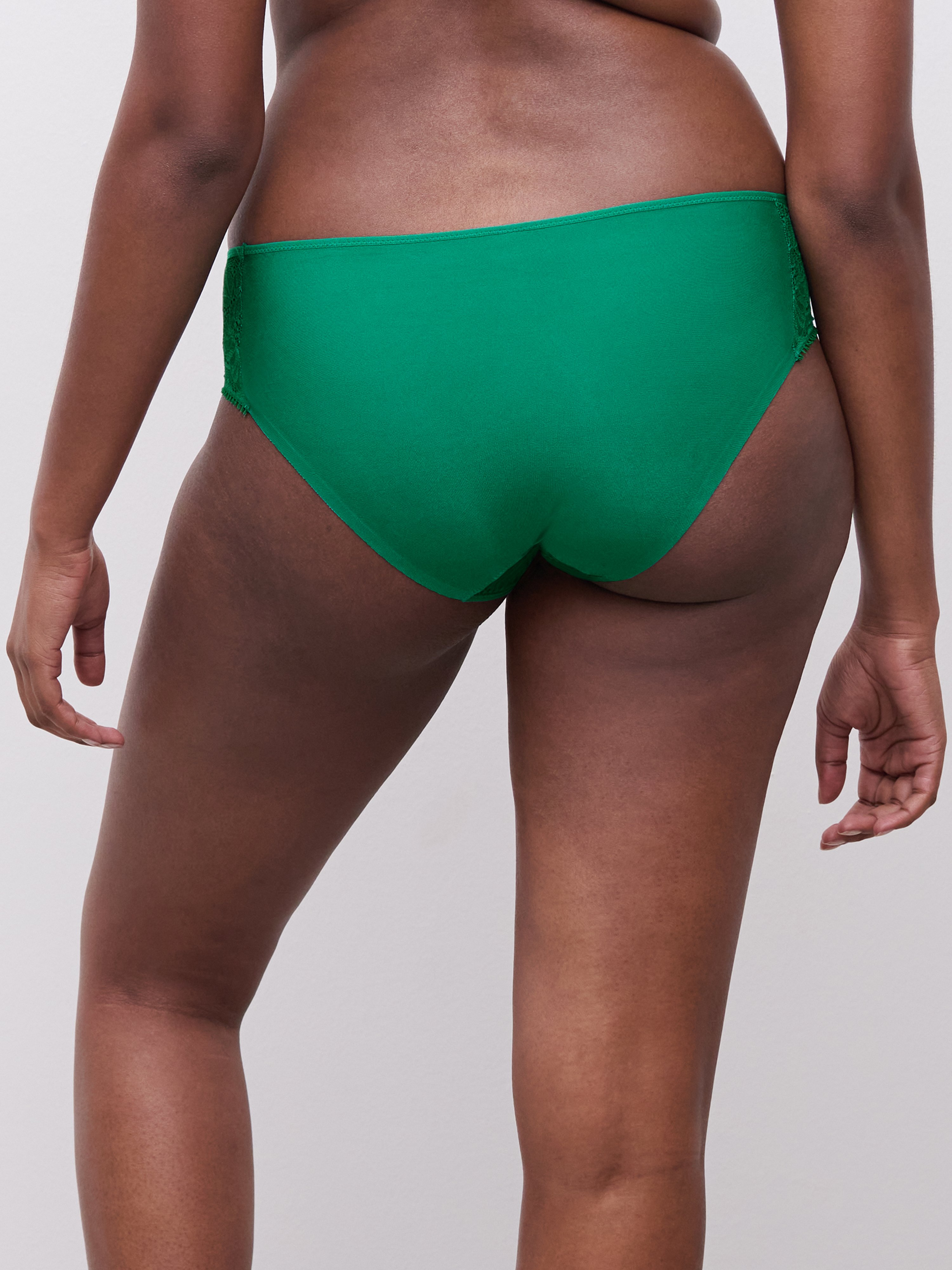 Evolving briefs CHANTELLE Green