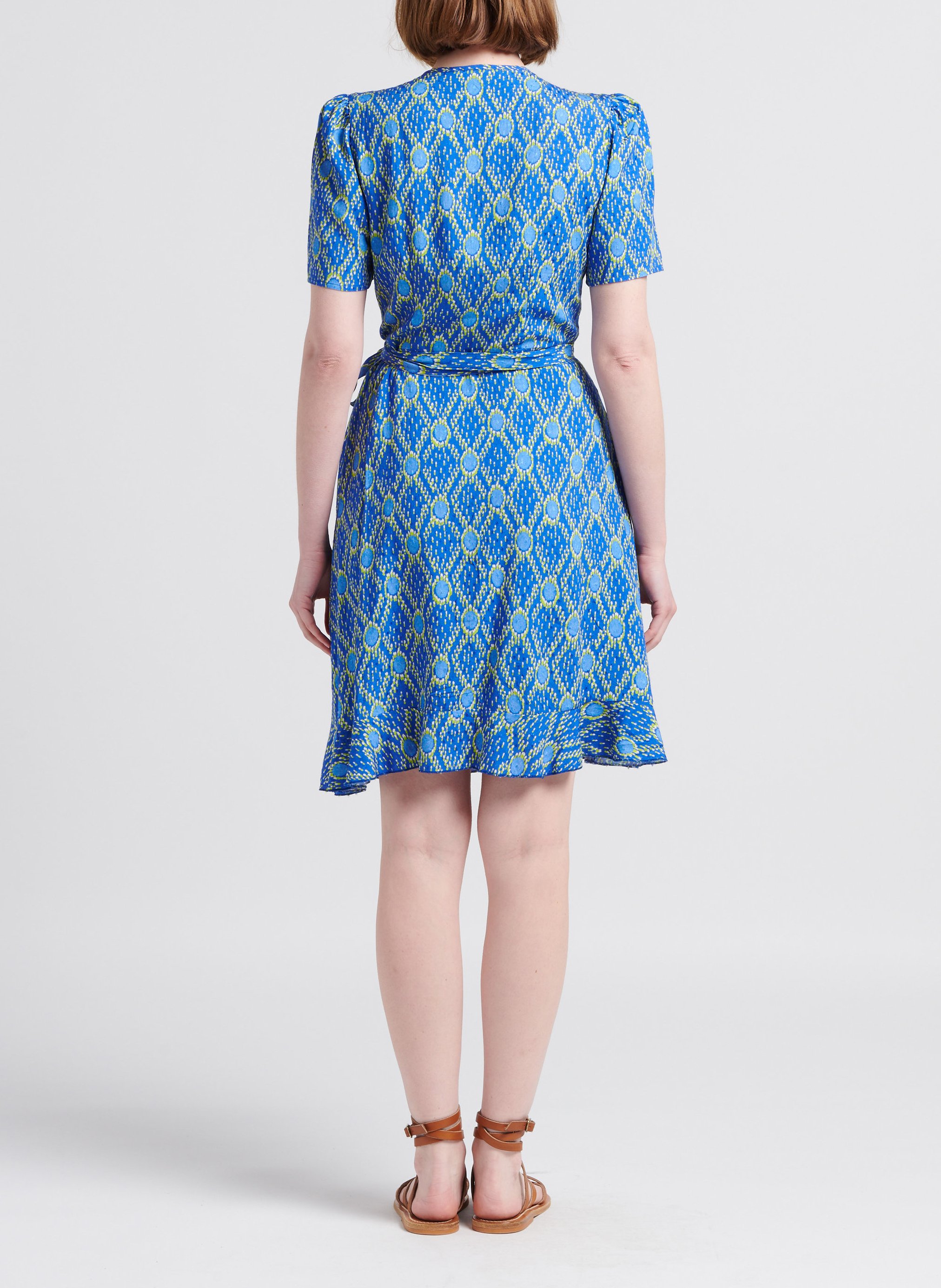 Korte wikkeljurk met print LA PETITE ETOILE Blauw