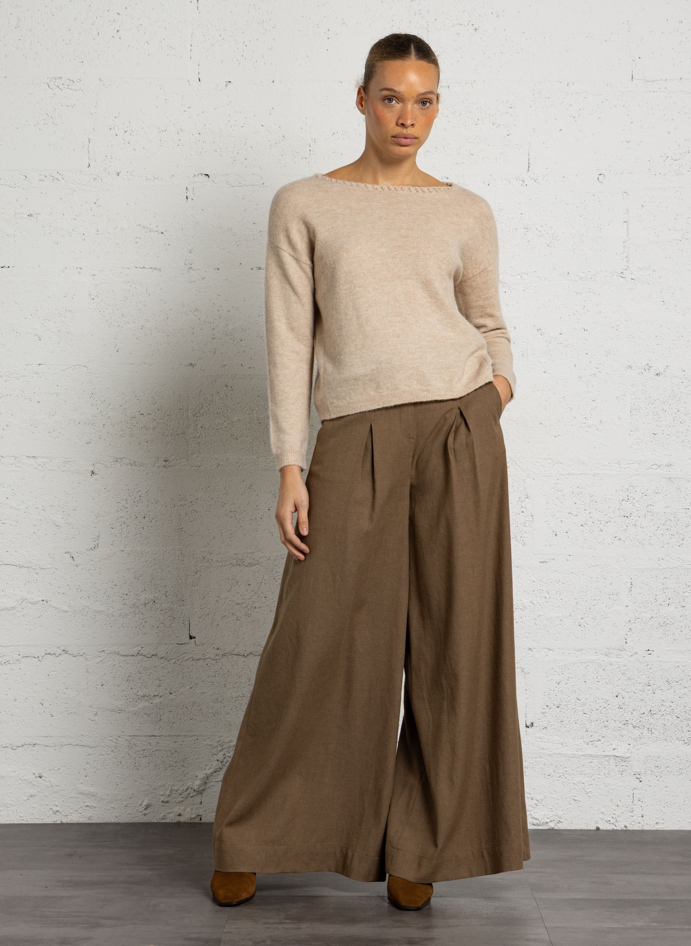 Rechte wijde broek met riem MAISON 123 Beige