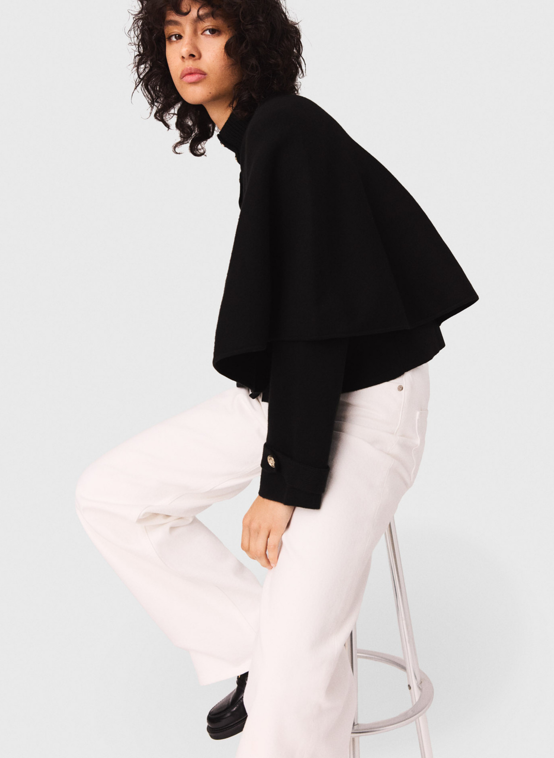 Ruime coltrui vest MAJE Zwart