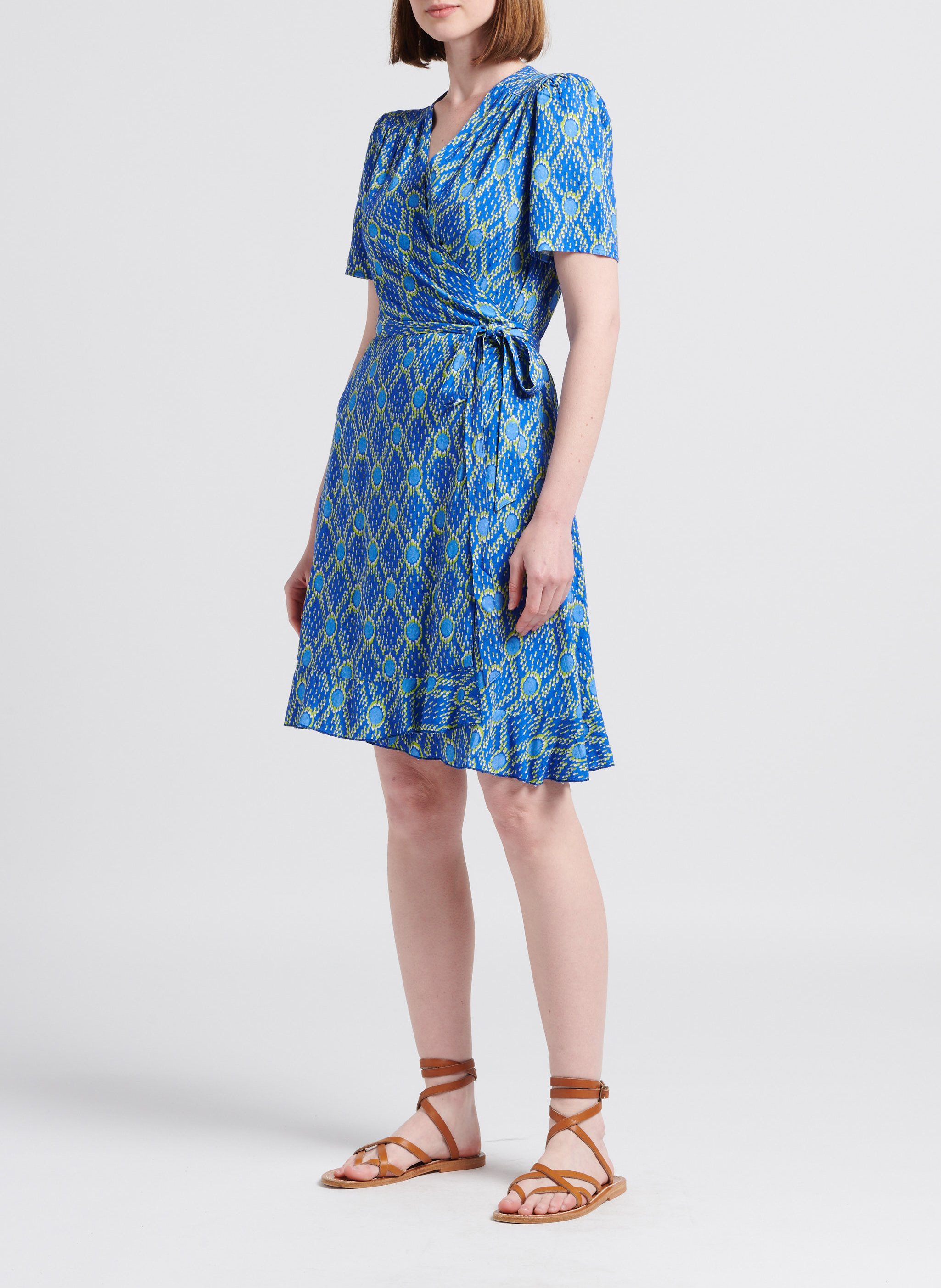 Korte wikkeljurk met print LA PETITE ETOILE Blauw