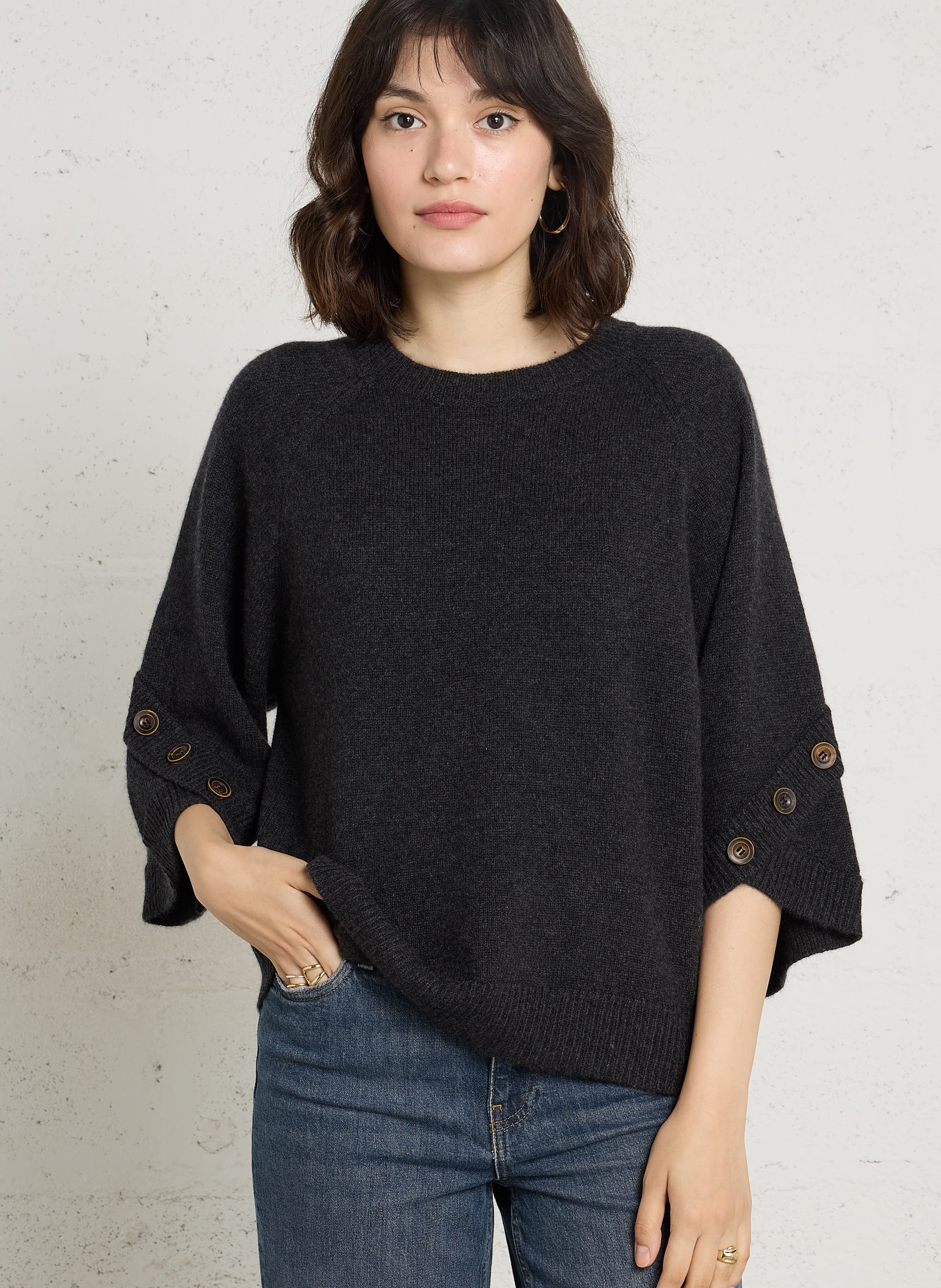 Gerader Kaschmirpullover mit Rundhalsausschnitt MAISON 123 Grau