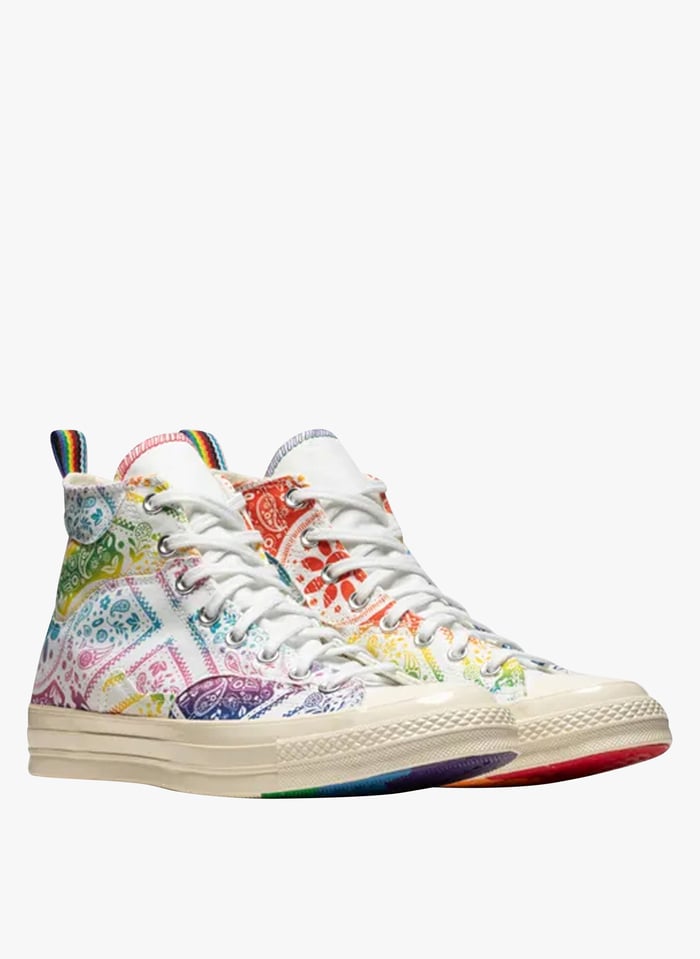 Converses multicolores hotsell