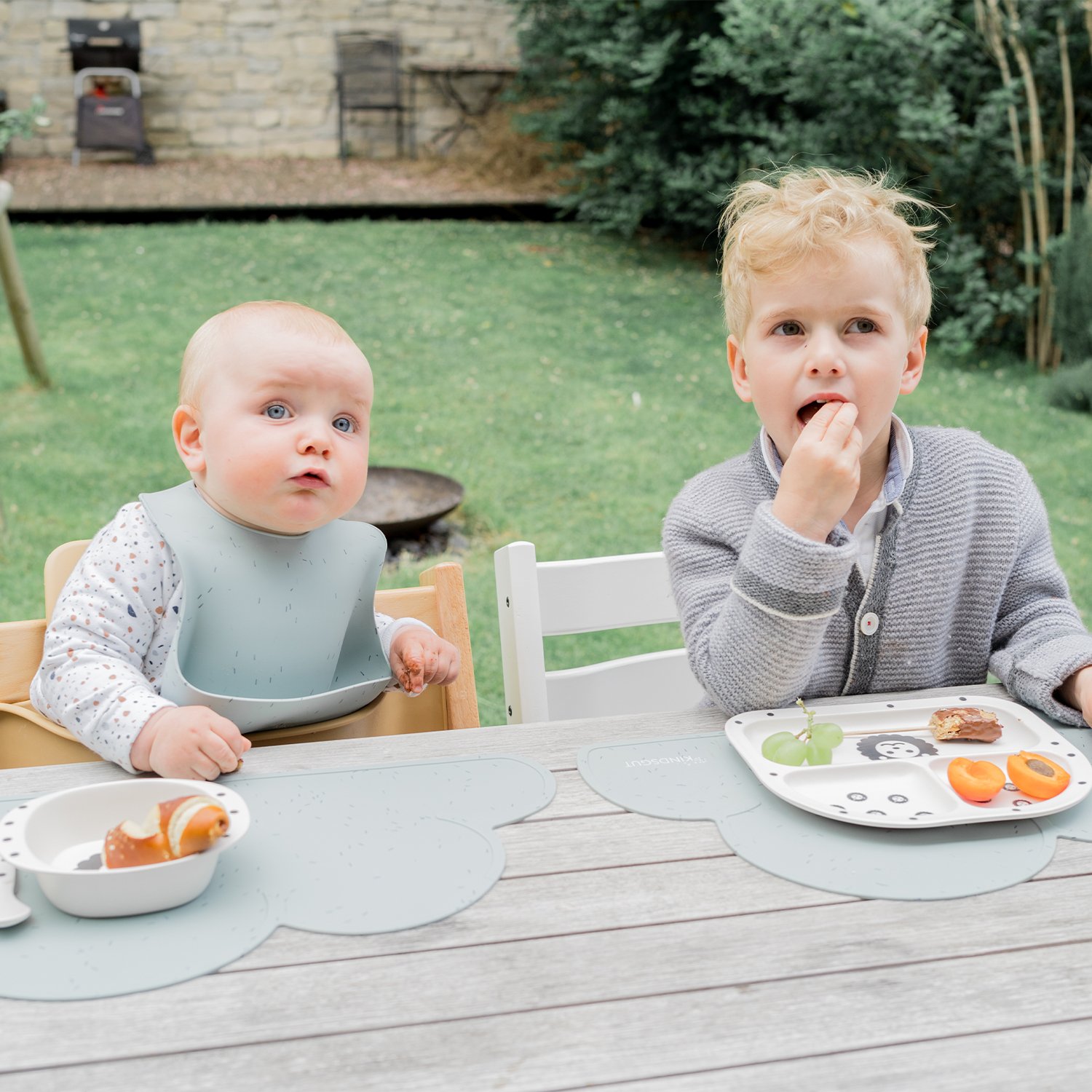 Silicone baby bib KINDSGUT Blue