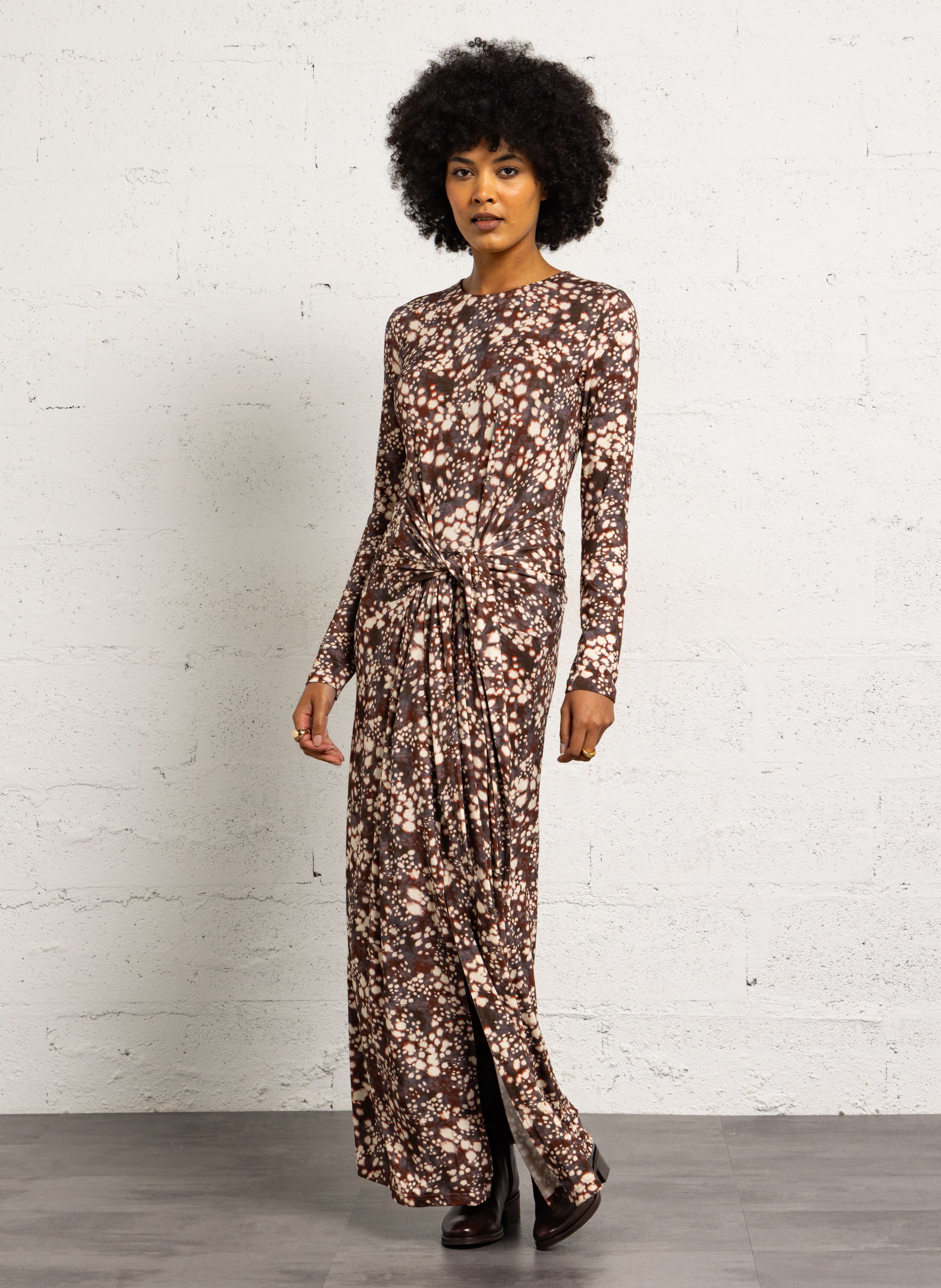 Robe longue moulante imprimée SUNCOO Marron